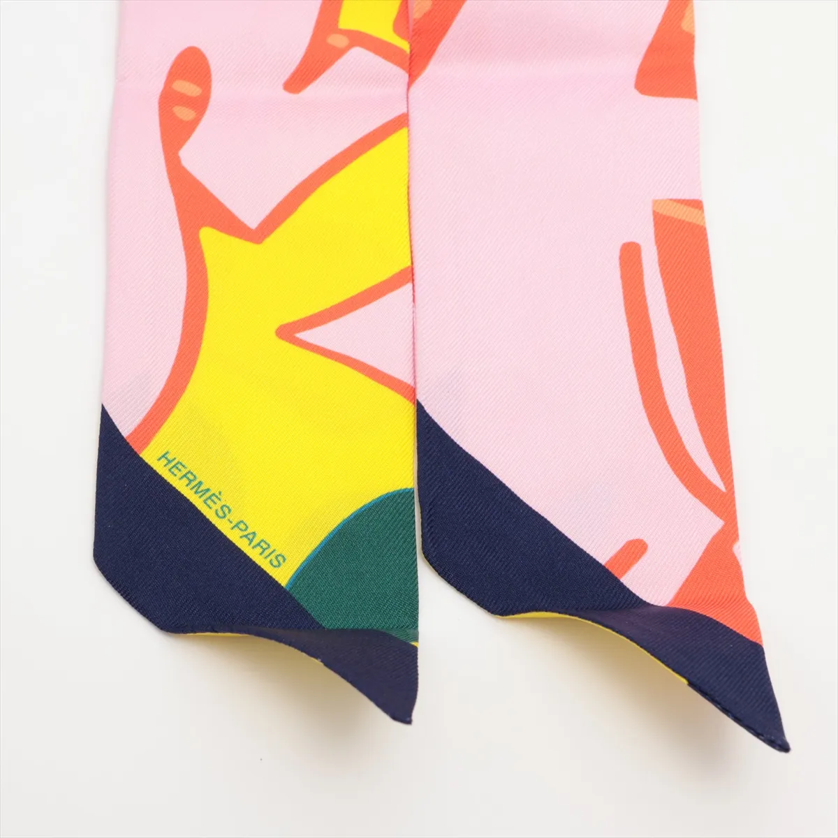 Twilly Graff Hermes Graffiti Scarf Silk Multicolor — view 2