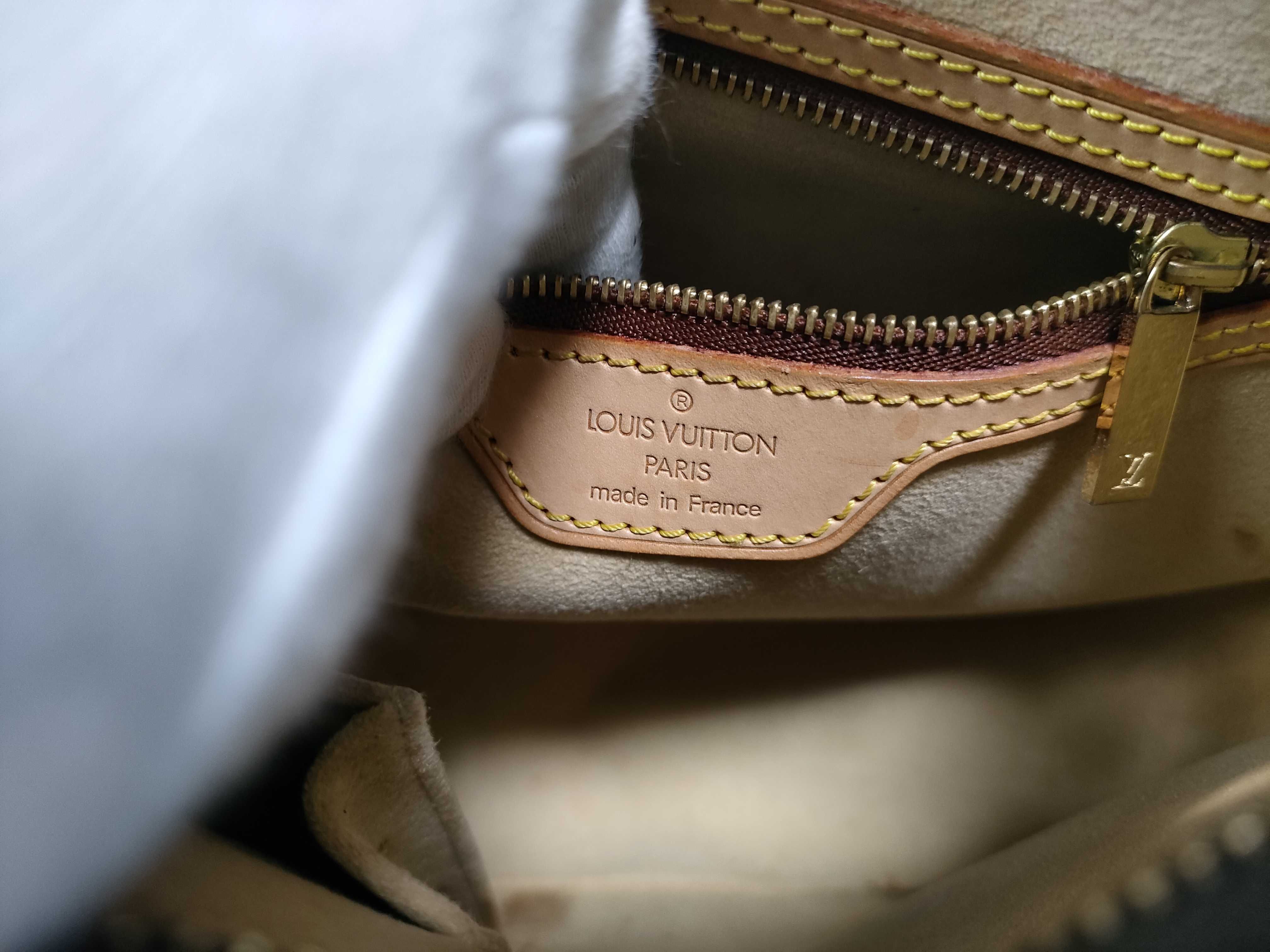 Monogram Looping MM Shoulder Bag — view 15