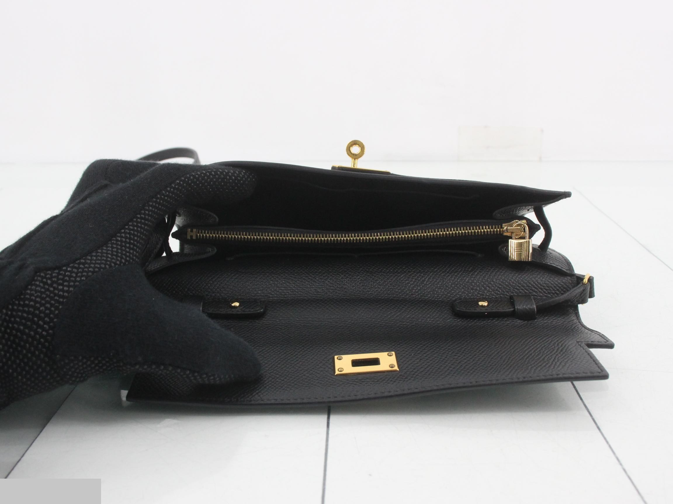 Kelly To Go Noir Black Y Stamp — view 4