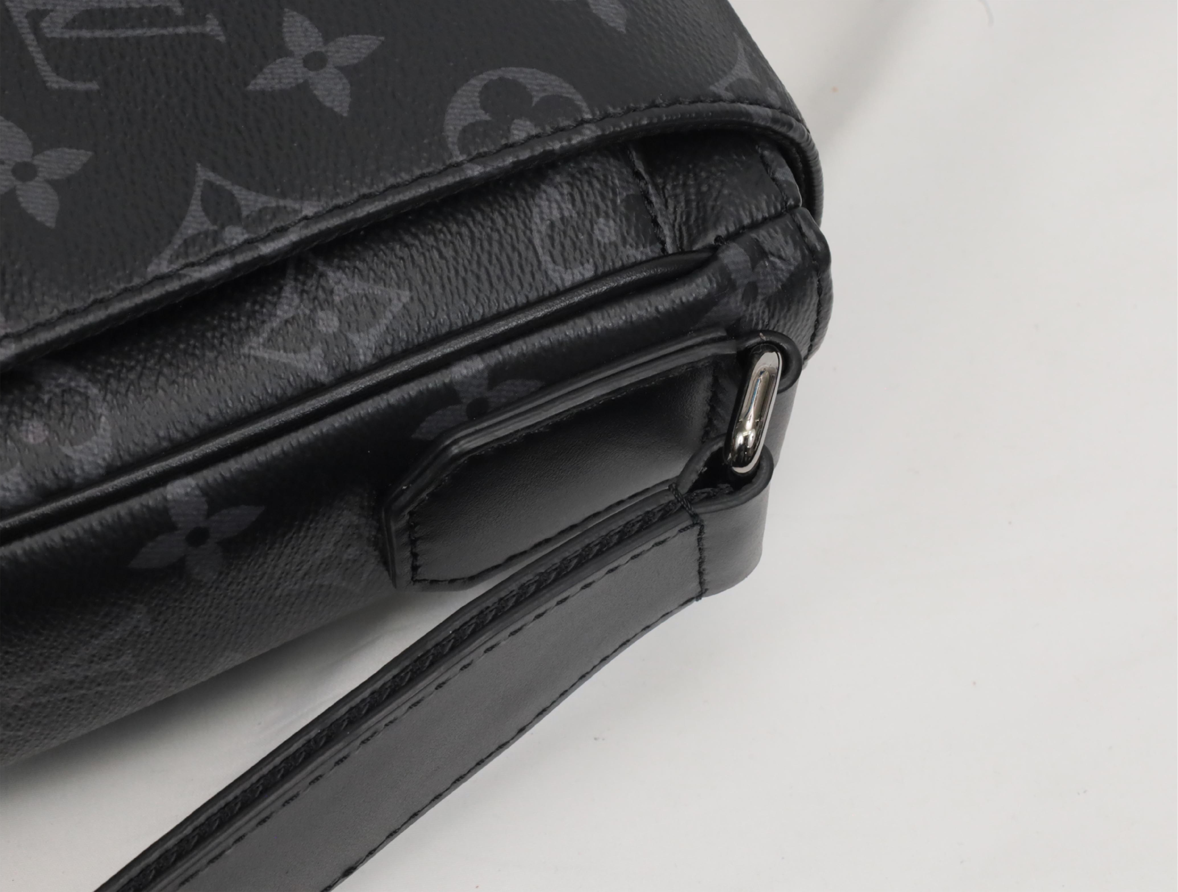 Monogram Eclipse District PM NV3 M46255 RFID Shoulder Bag — view 9