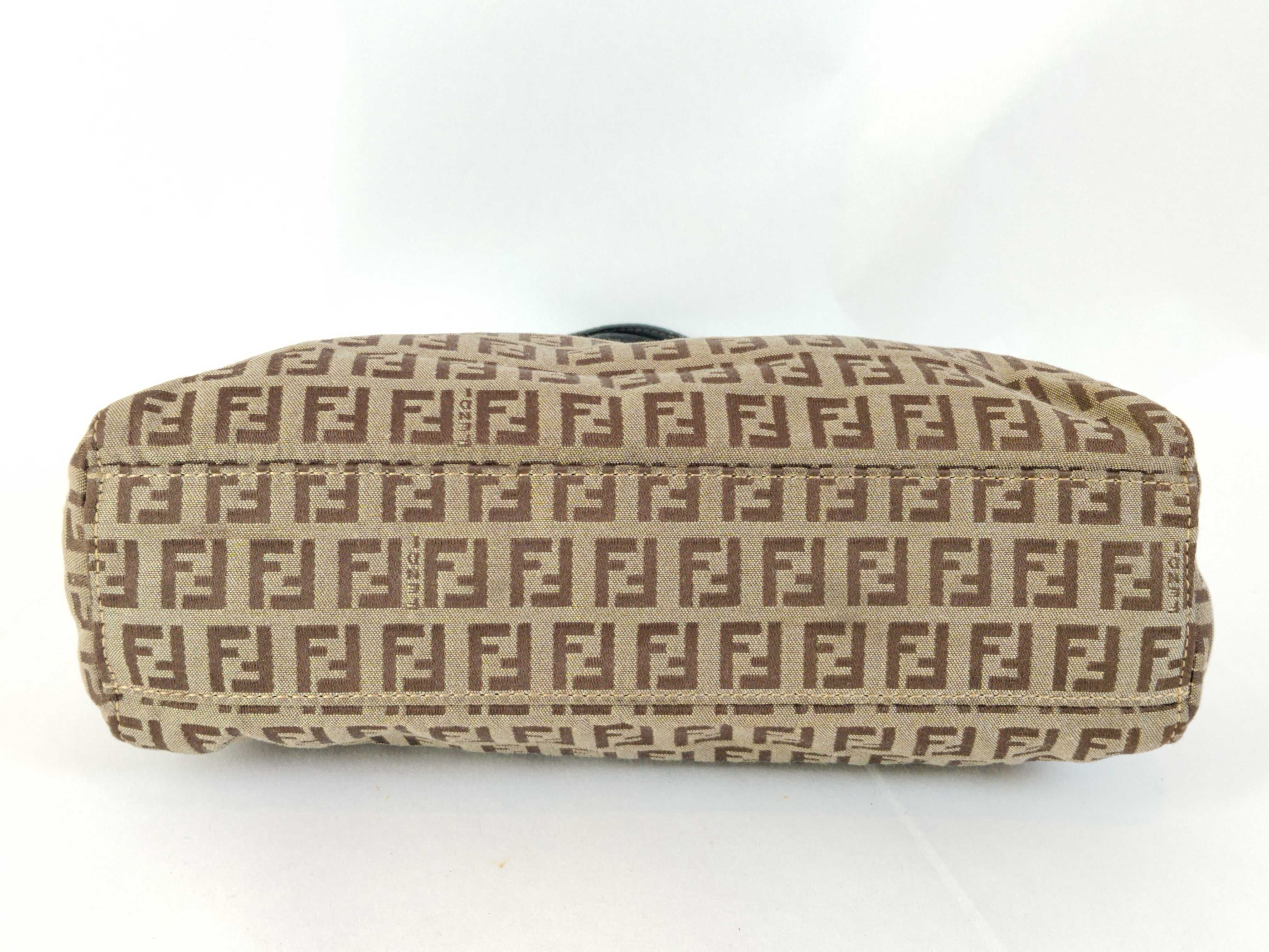 handbag — view 8