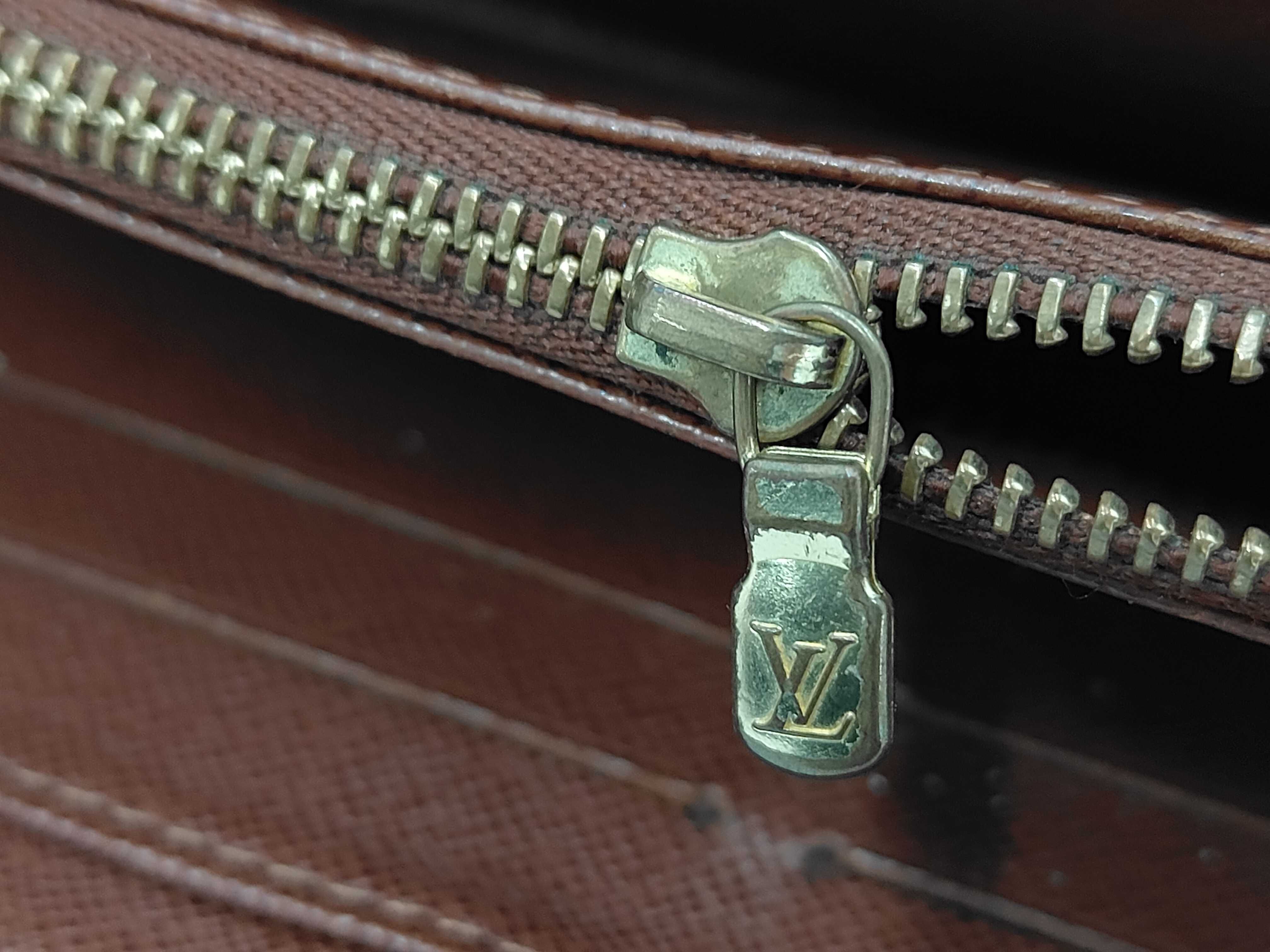 Monogram Louis Vuitton Monogram Zippy Wallet CA1026 Wallet — view 7