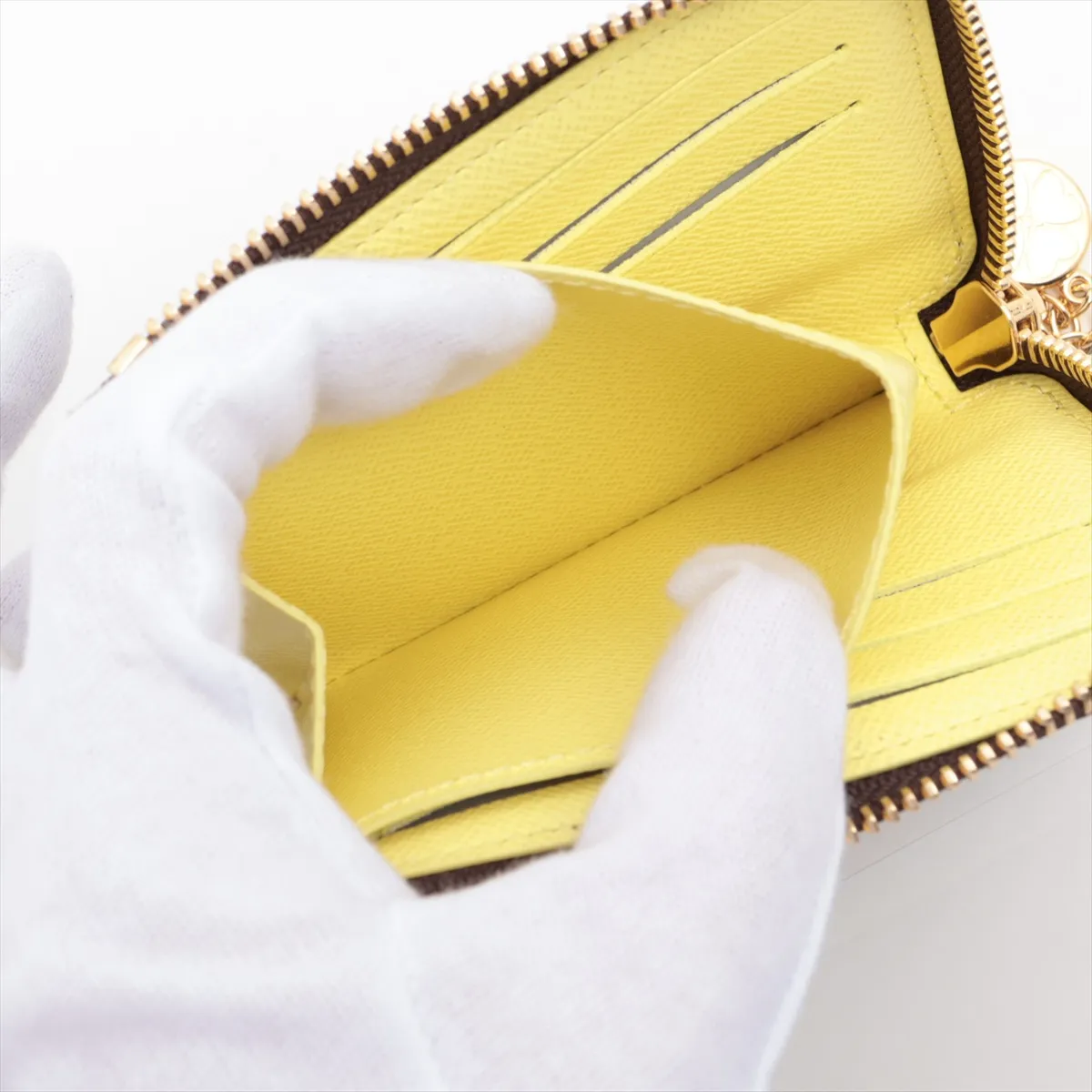 Monogram Portefeuille Noah Compact M25697 Yellow Compact Wallet Tonic Yellow RFID Reactive — view 5