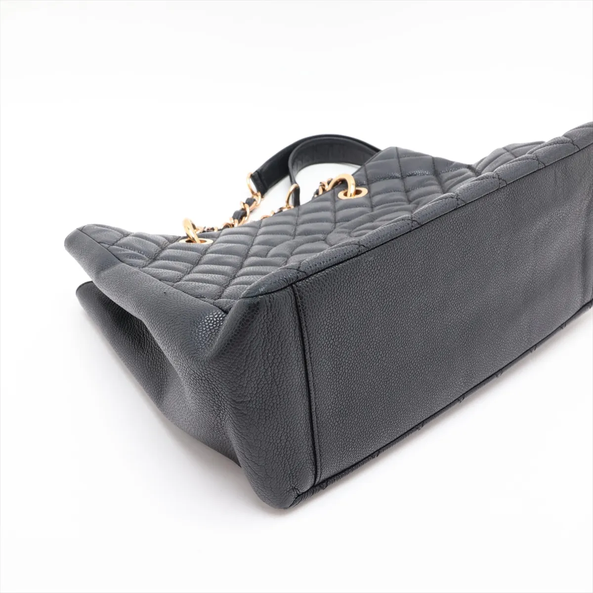 GST Caviar Skin Chain Tote Bag, Black with Gold Hardware, 14743353, Series 14 — view 4