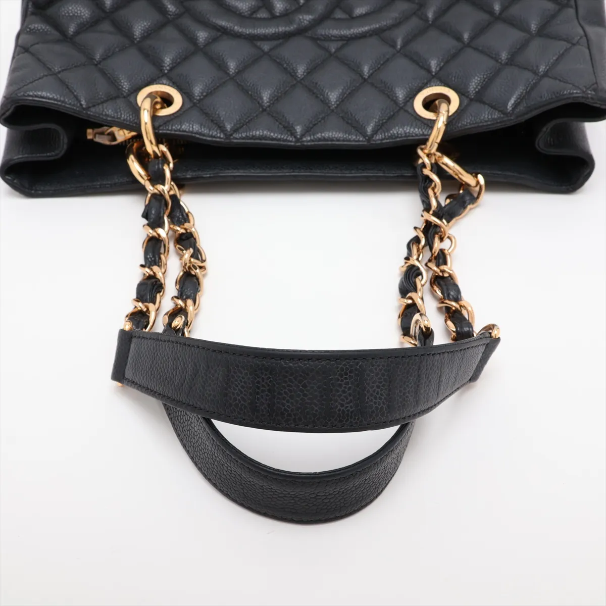 GST Caviar Skin Chain Tote Bag, Black with Gold Hardware, 14743353, Series 14 — view 5