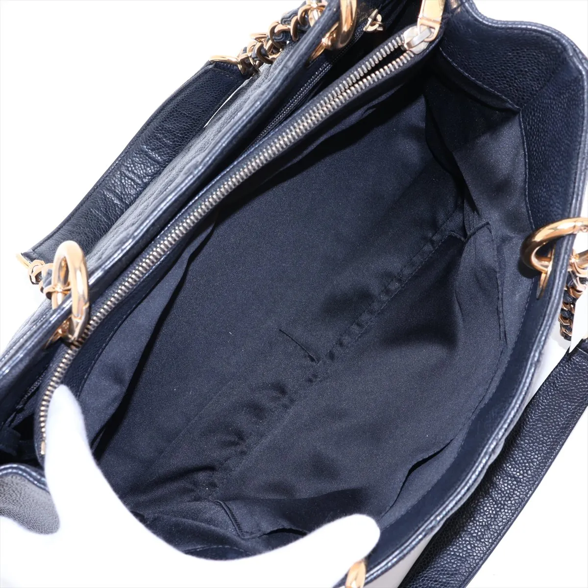 GST Caviar Skin Chain Tote Bag, Black with Gold Hardware, 14743353, Series 14 — view 7