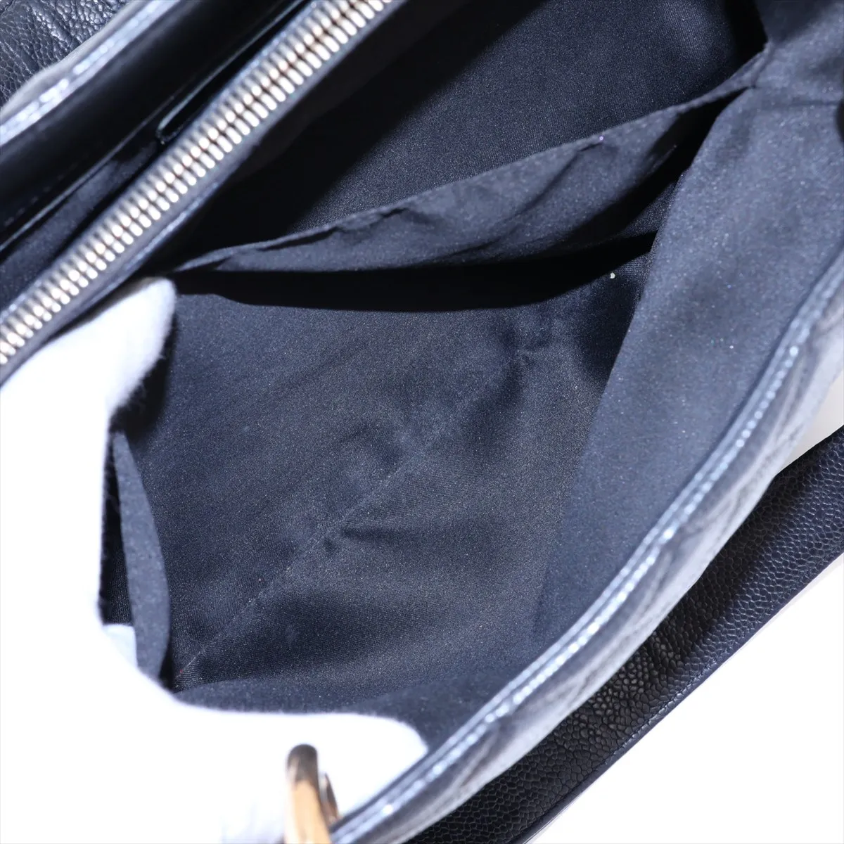GST Caviar Skin Chain Tote Bag, Black with Gold Hardware, 14743353, Series 14 — view 8