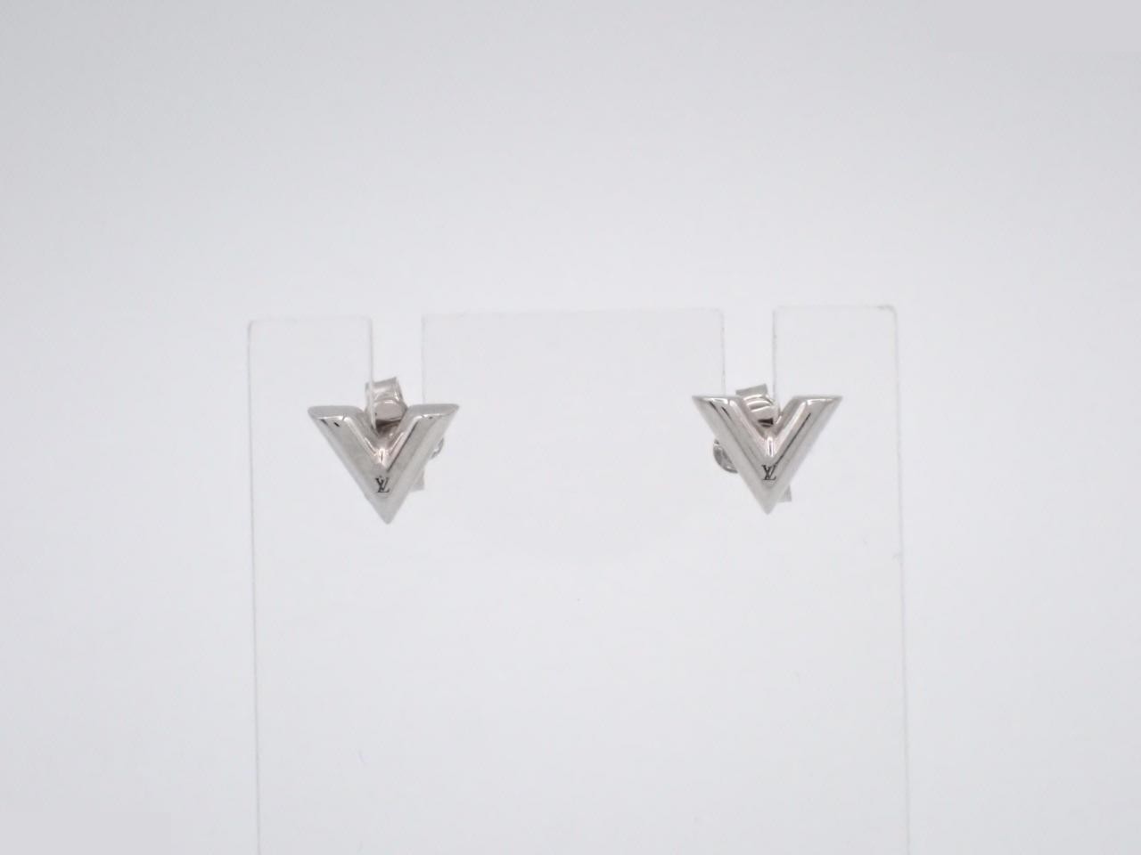 Essential V Earrings