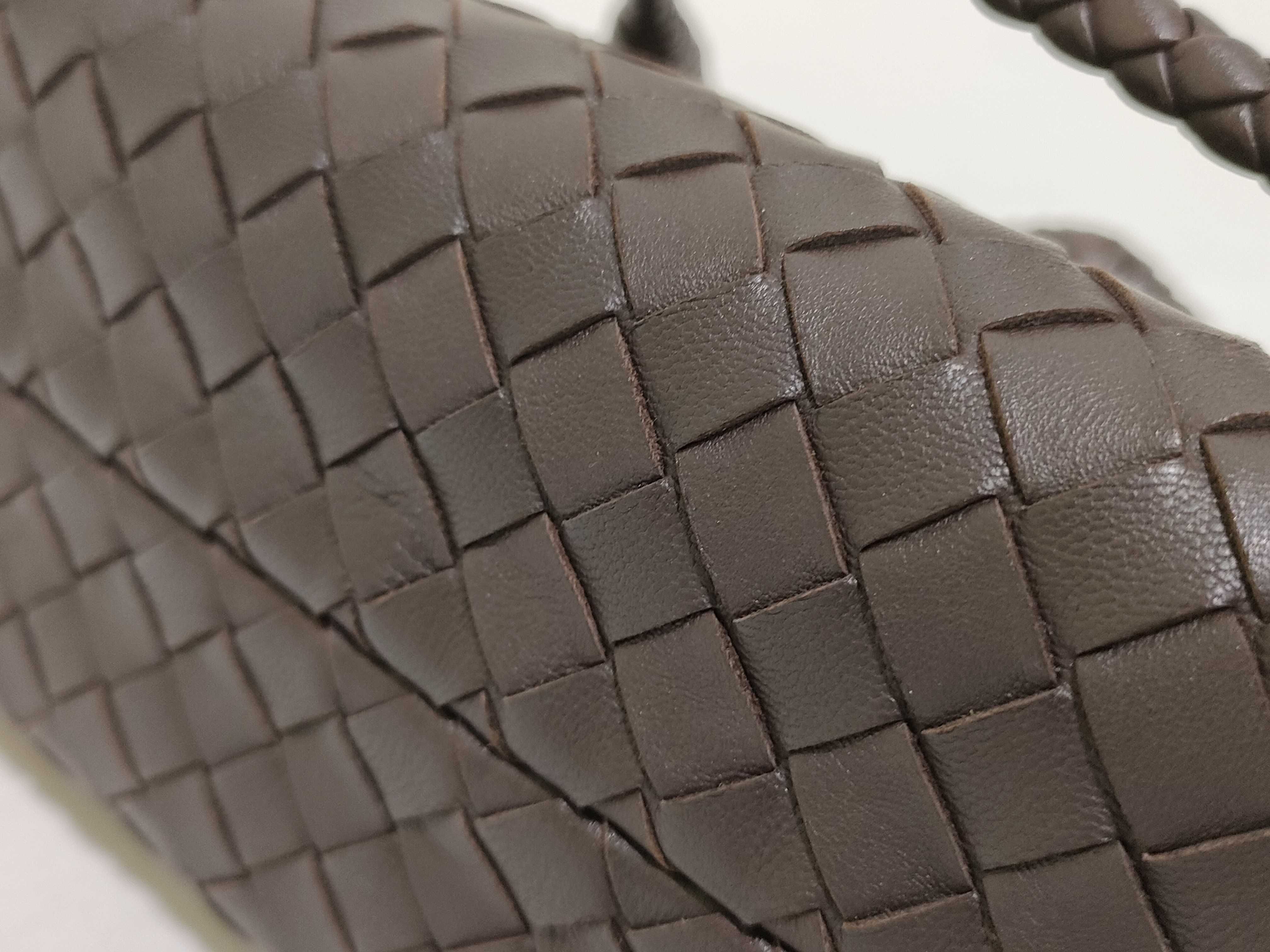 Intrecciato HK - Brown Shoulder Bag — view 15