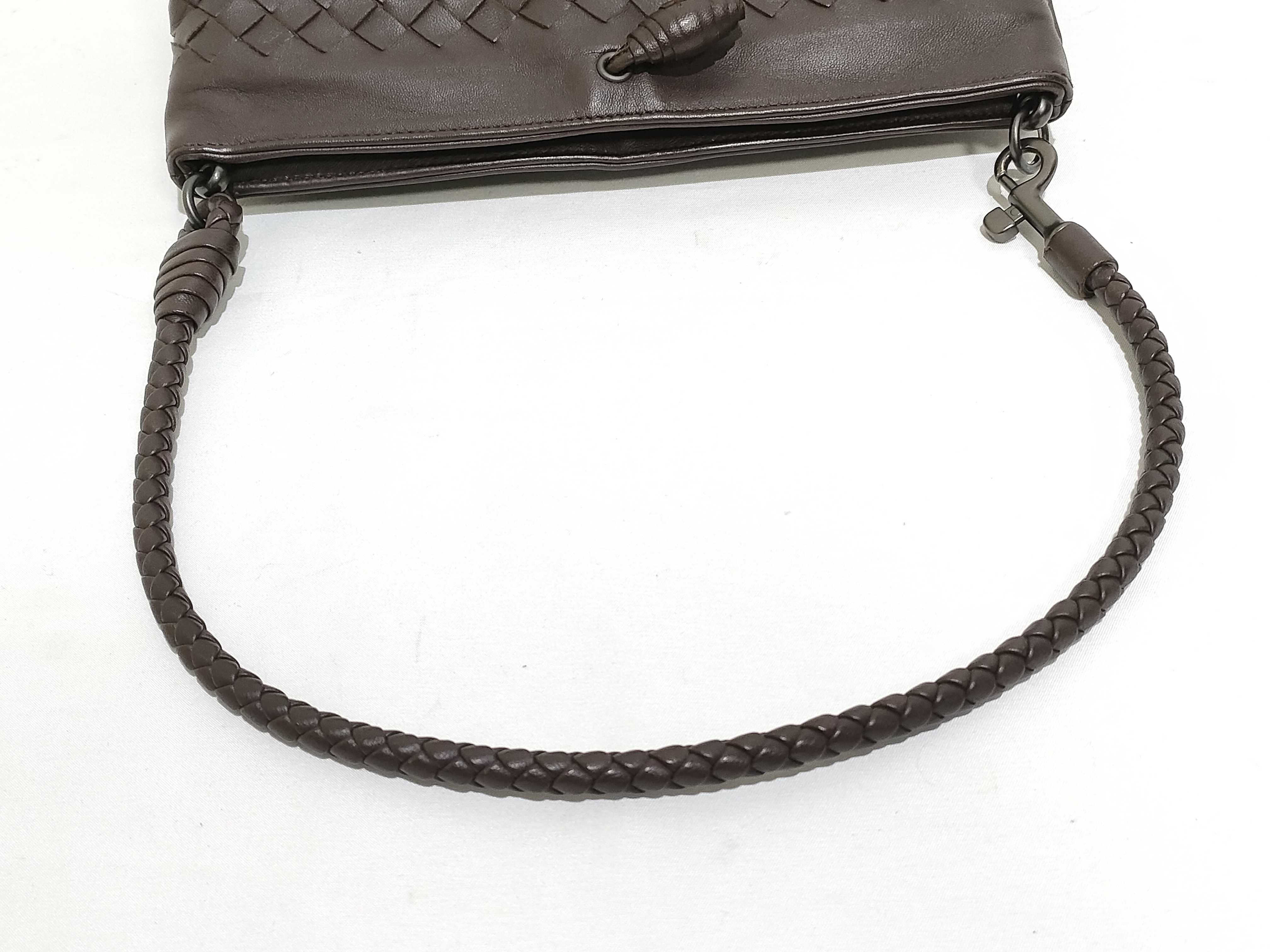 Intrecciato HK - Brown Shoulder Bag — view 3