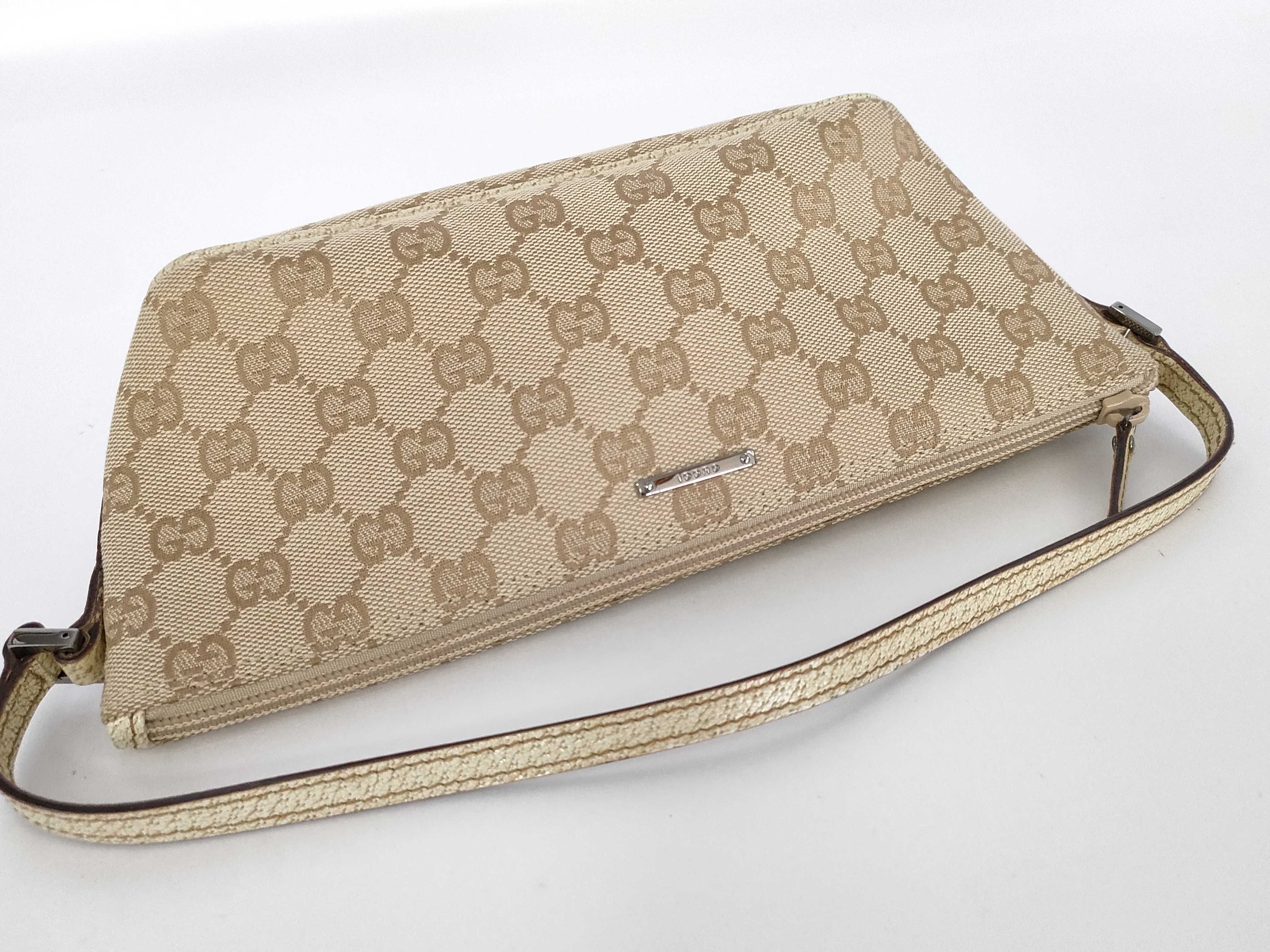 GG Canvas Accessory Pouch — view 3