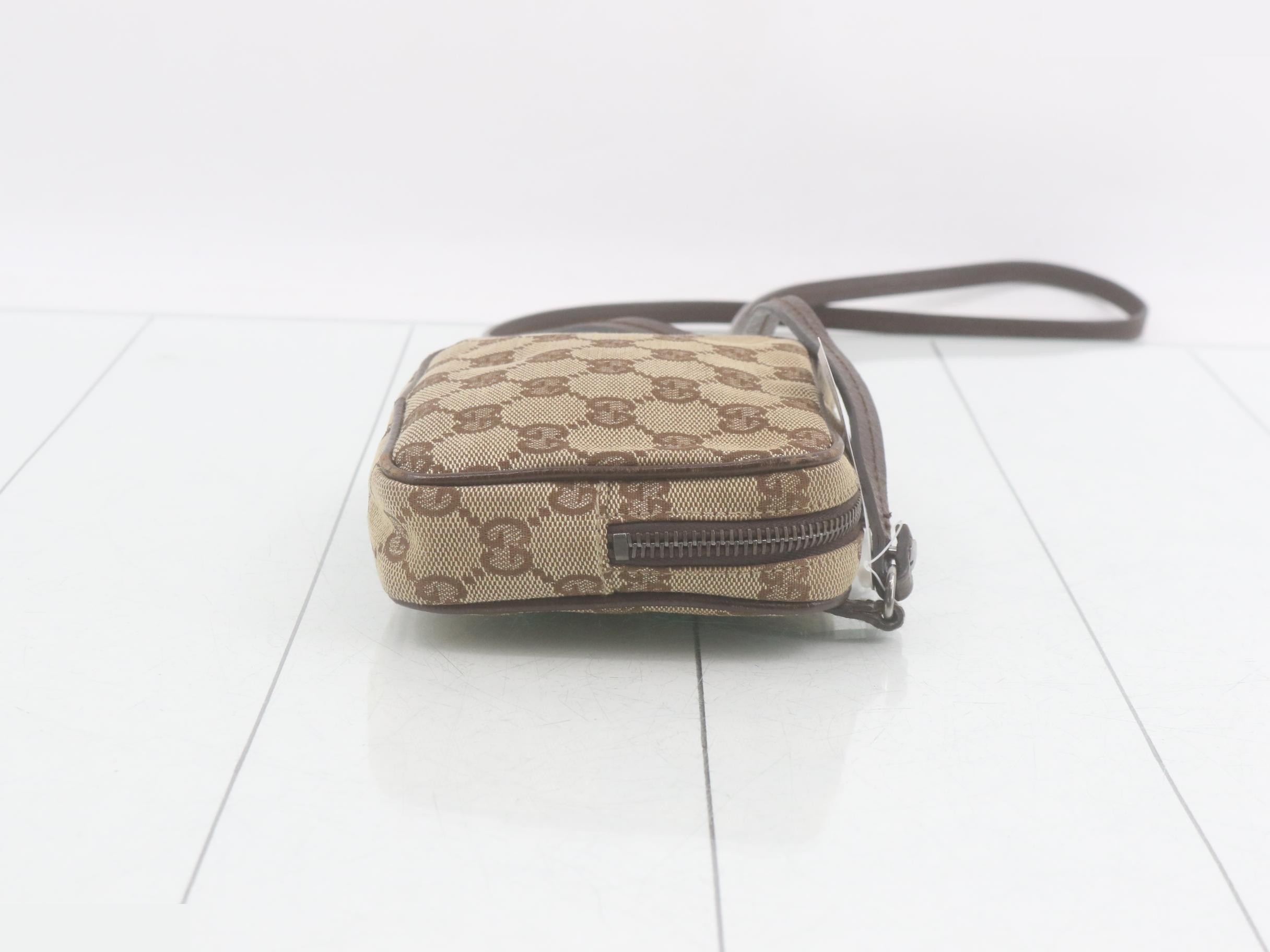 GG Canvas Shoulder Bag/Pouch - Brown — view 3