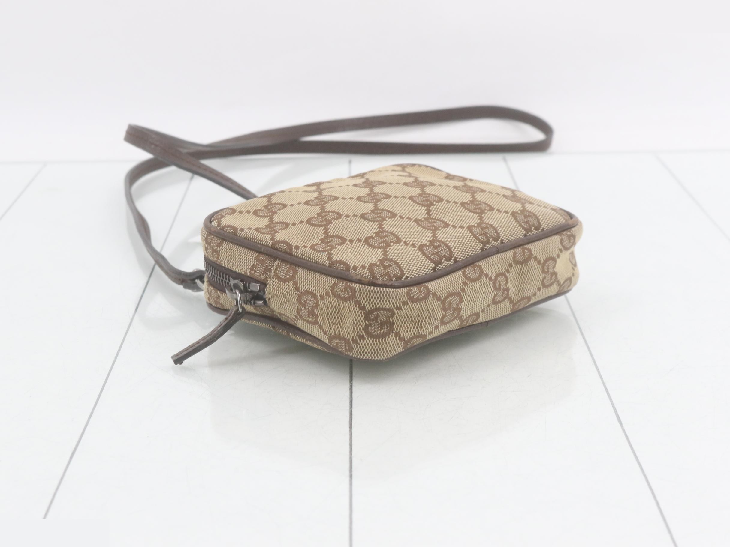 GG Canvas Shoulder Bag/Pouch - Brown — view 5
