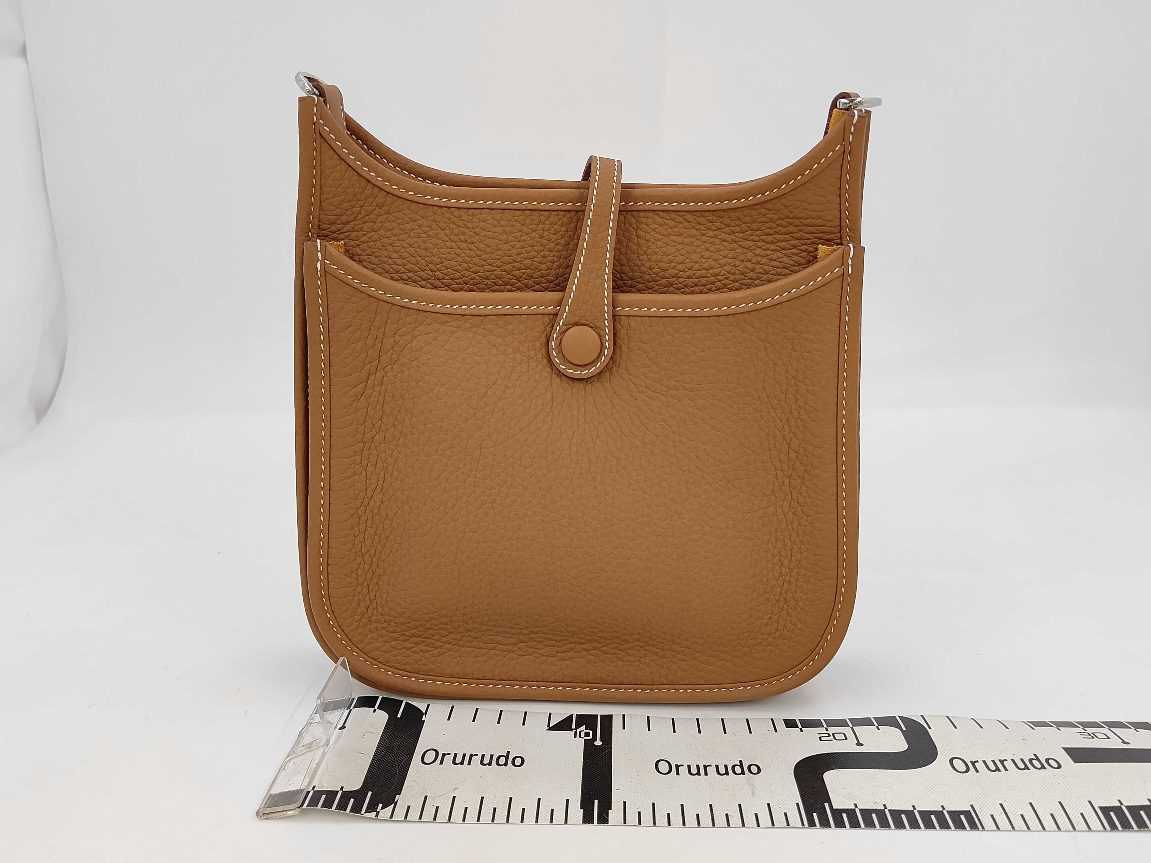 Evelyne 23 Shoulder Bag, Taurillon Clemence Leather, Gold with Silver Hardware, K Stamp — view 2