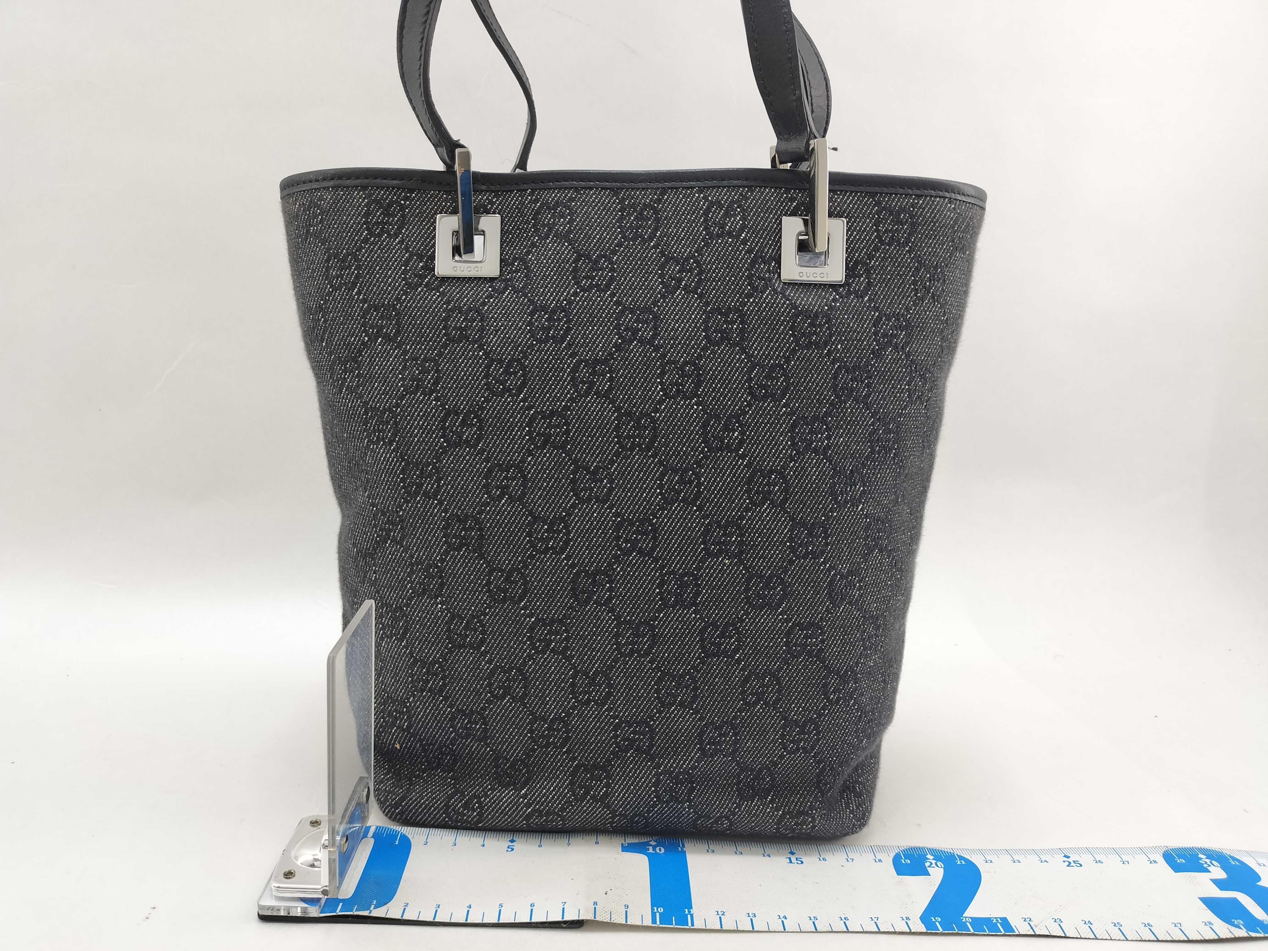 GG Canvas Handbag (31244) — view 2