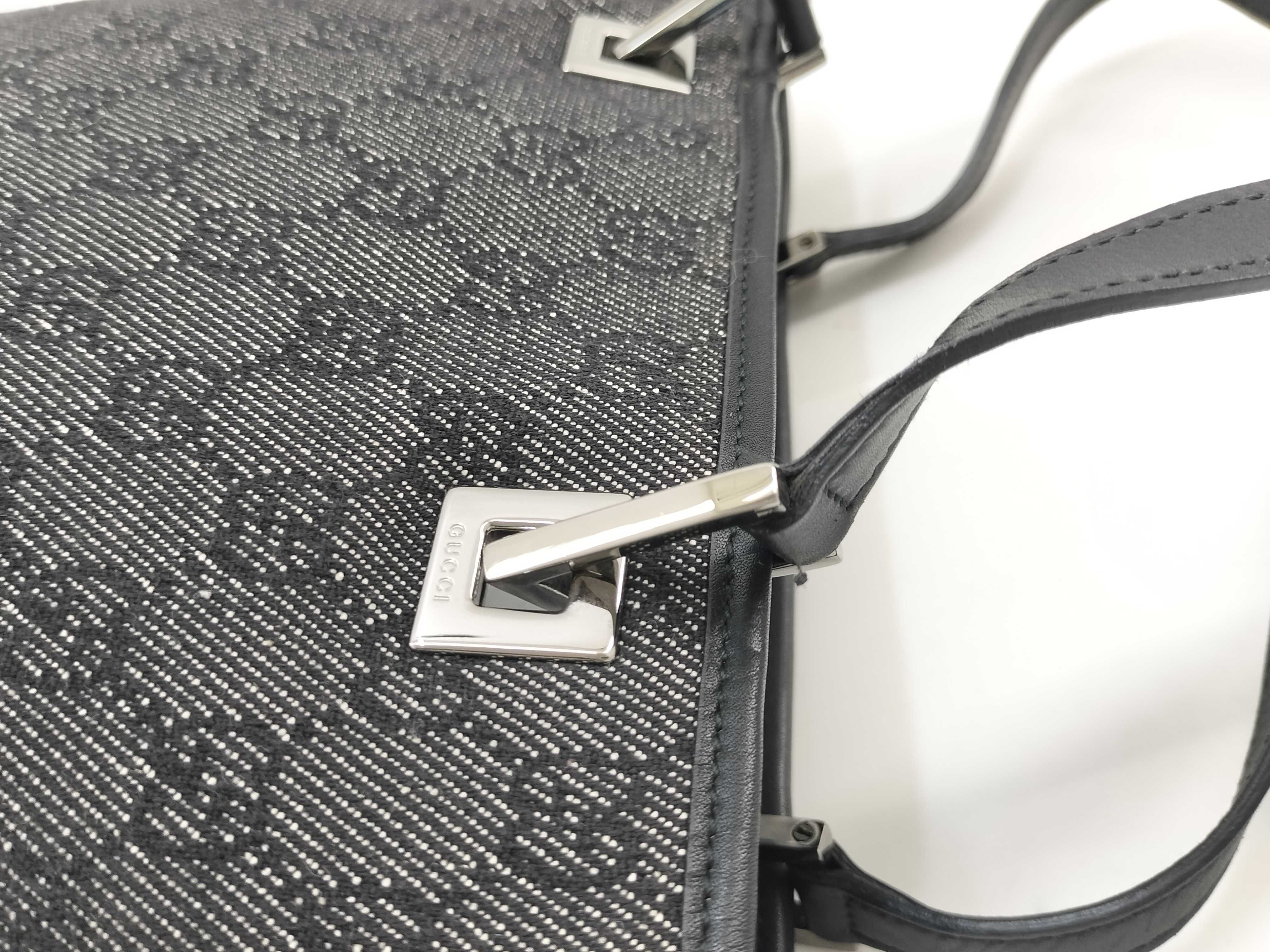 GG Canvas Handbag (31244) — view 7