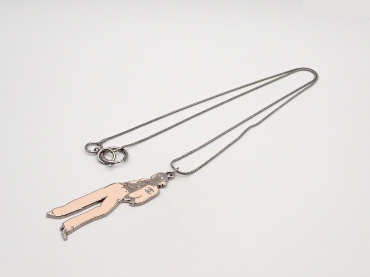 Mademoiselle (precious metal) necklace, Coco Mark design, beige, chain approximately 74cm. — view 3