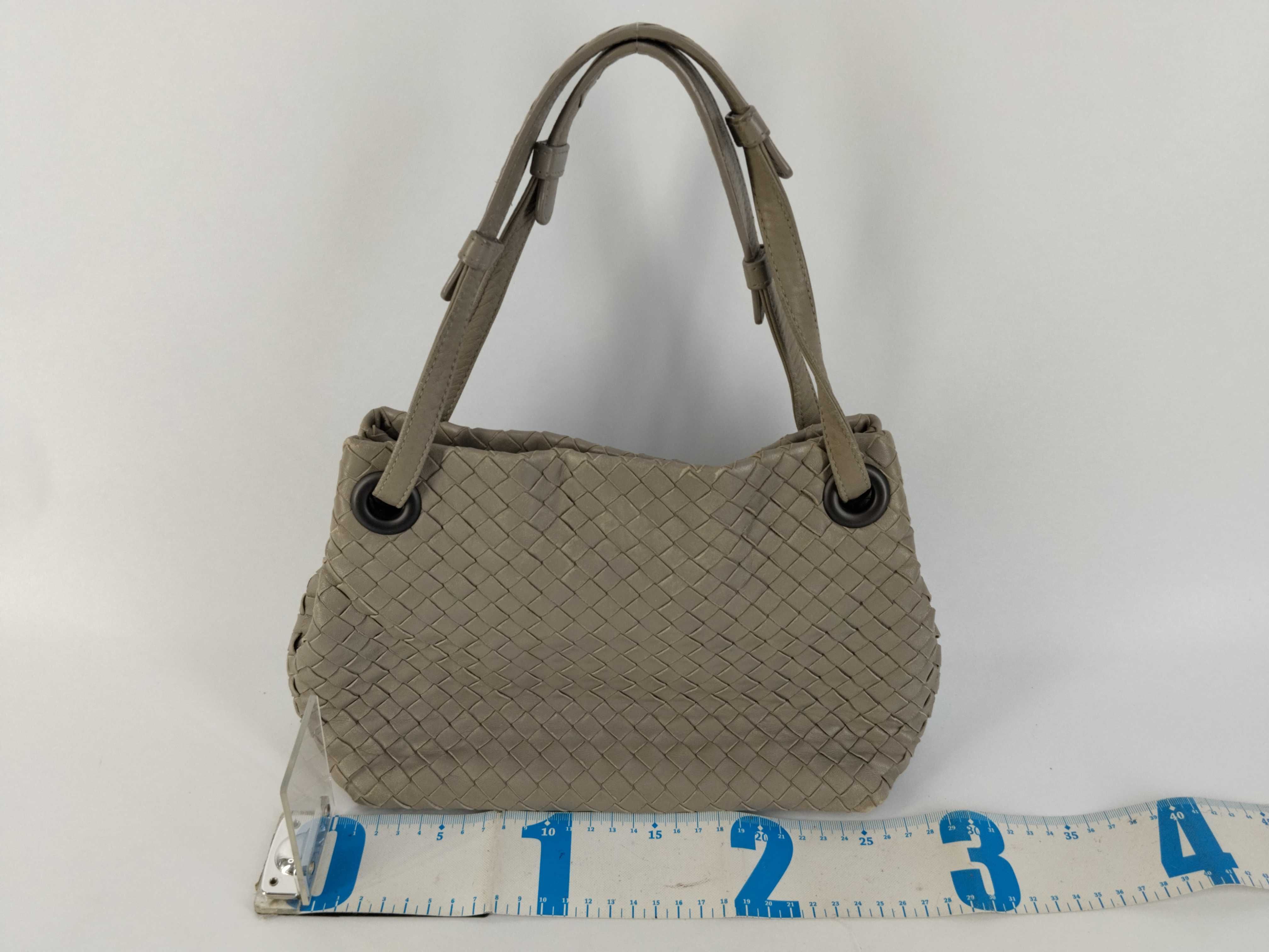 Intrecciato / Handbag / Leather Handbag — view 2