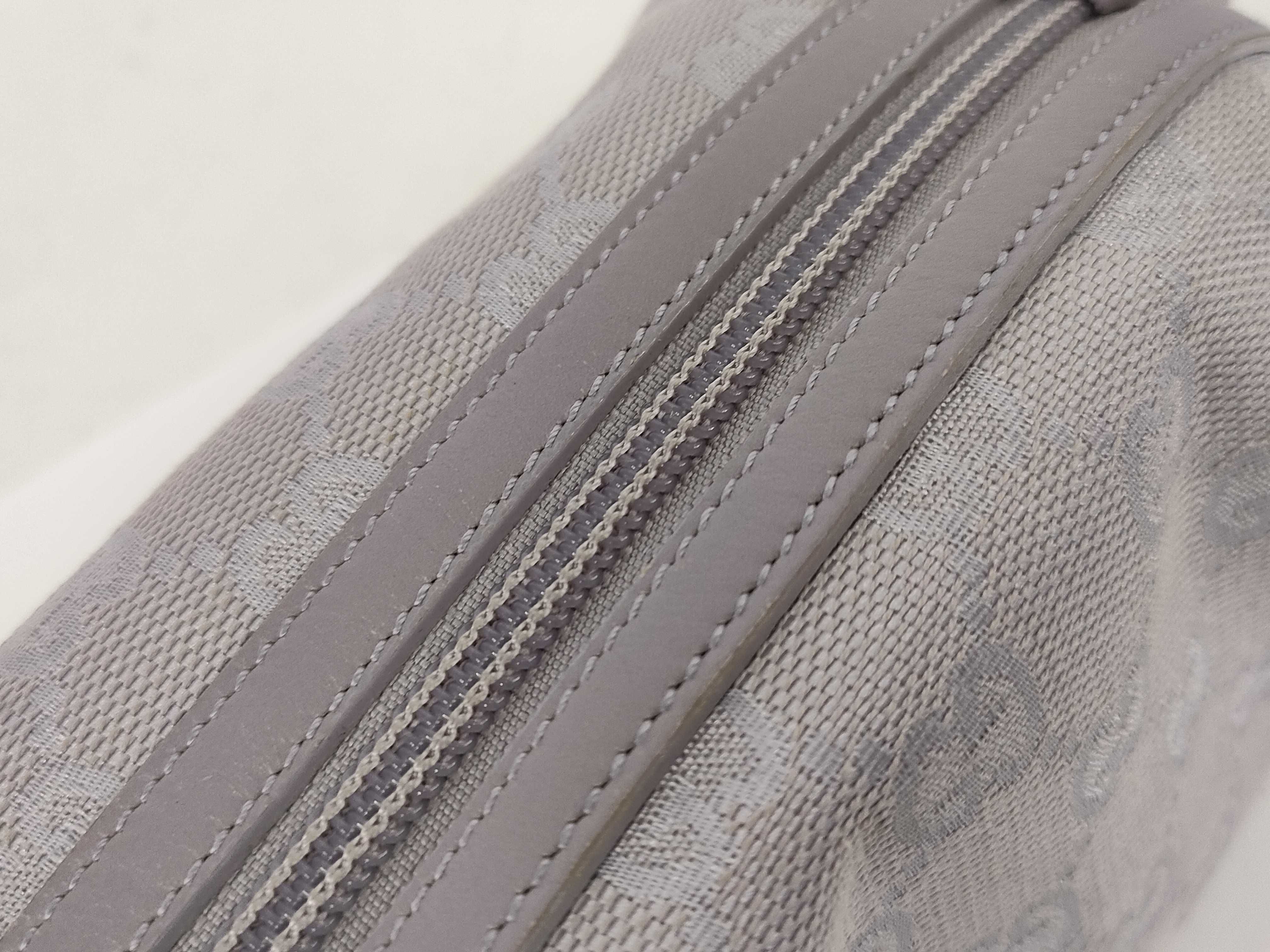 GG Canvas Pouch — view 5