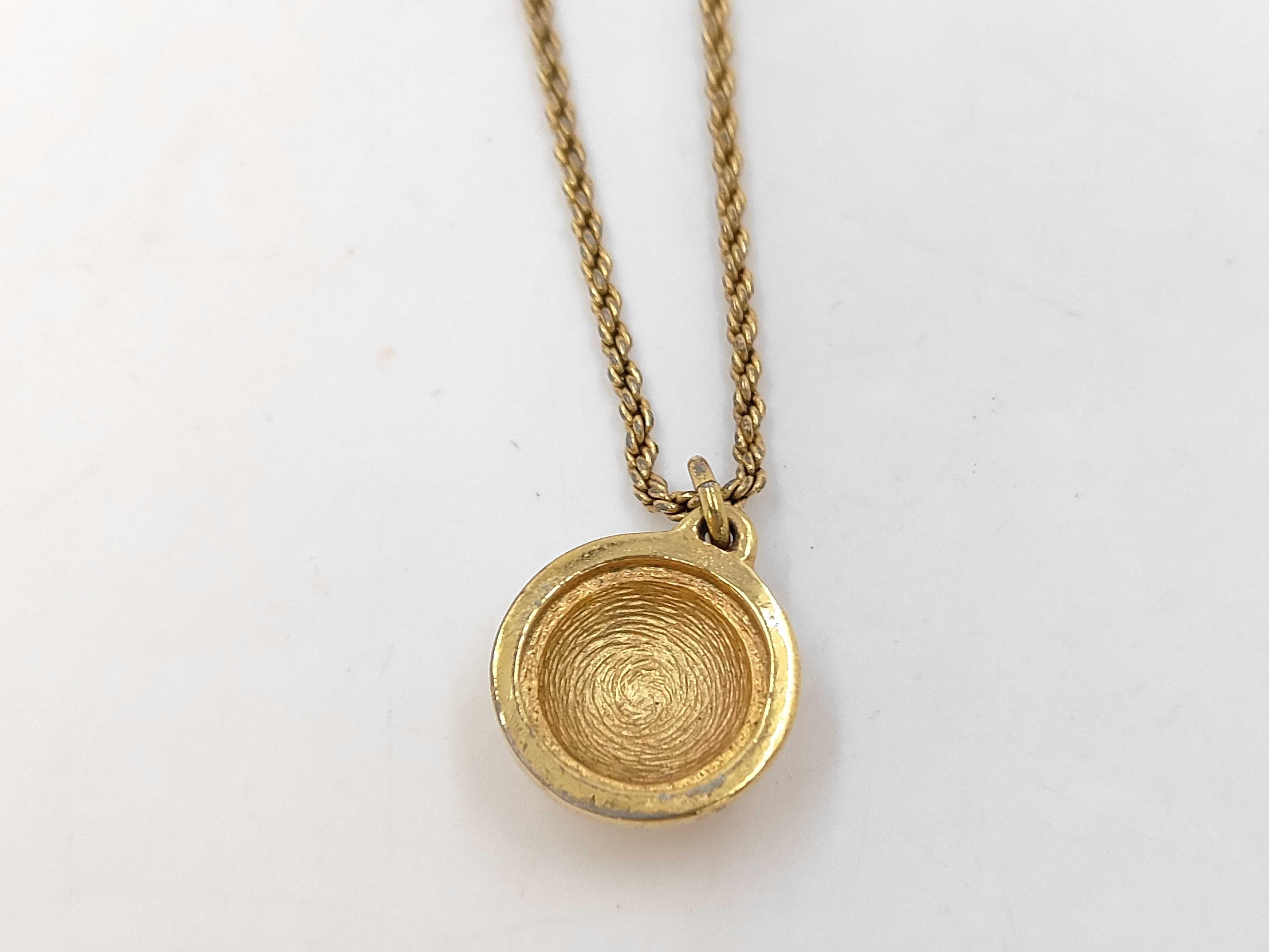 necklace — view 4