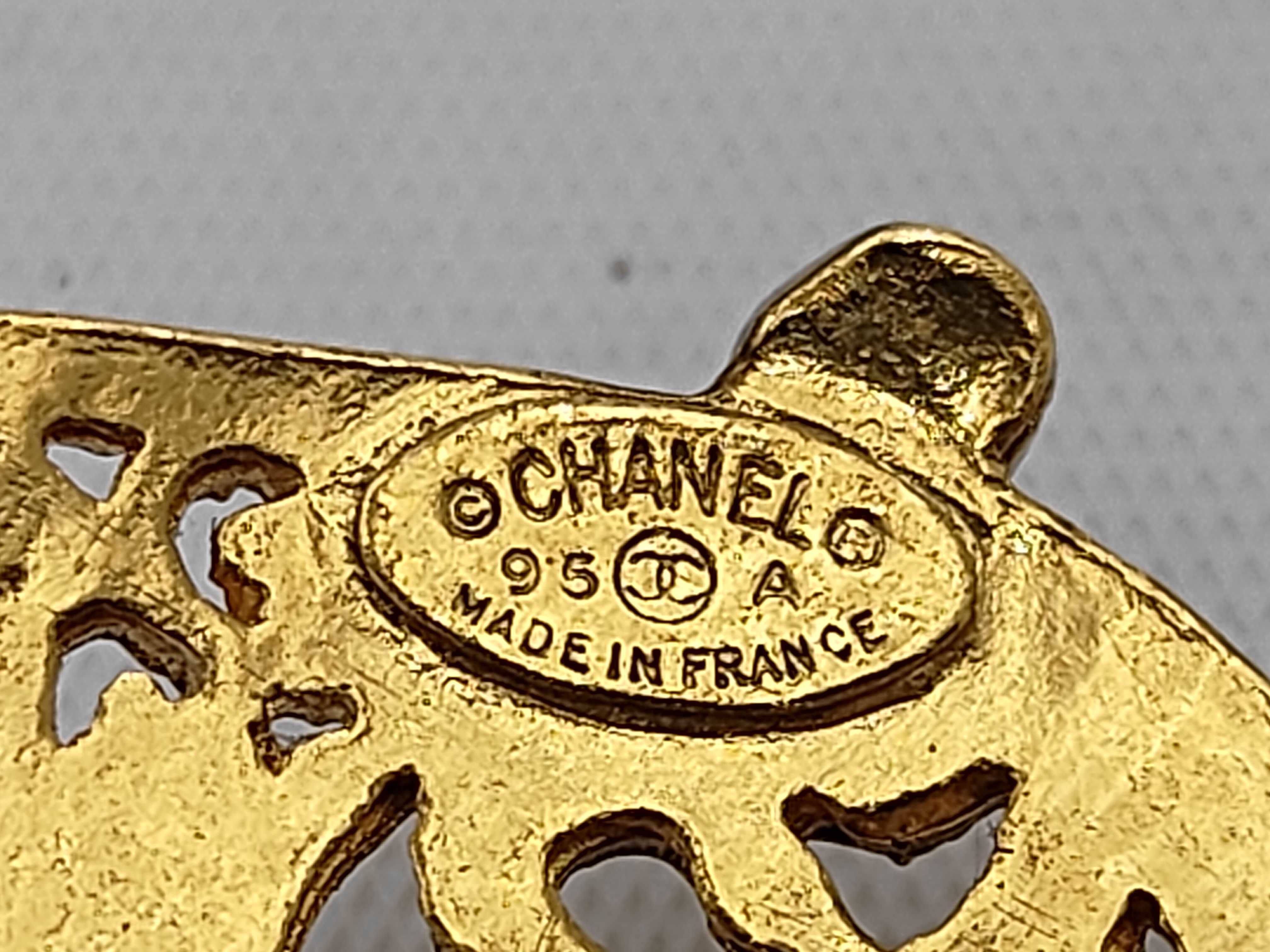 95A Coco Mark Brooch — view 4