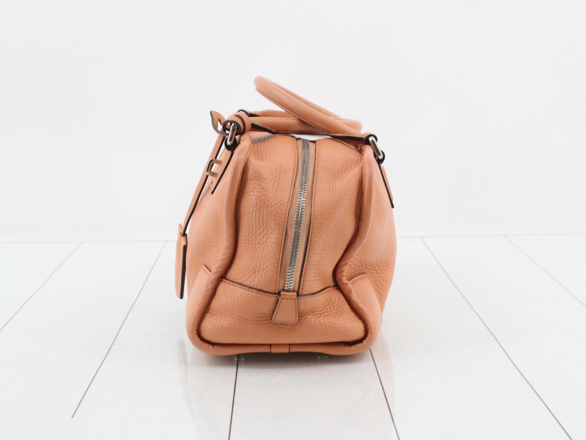 Amazona 28 Leather Handbag with Key — view 3