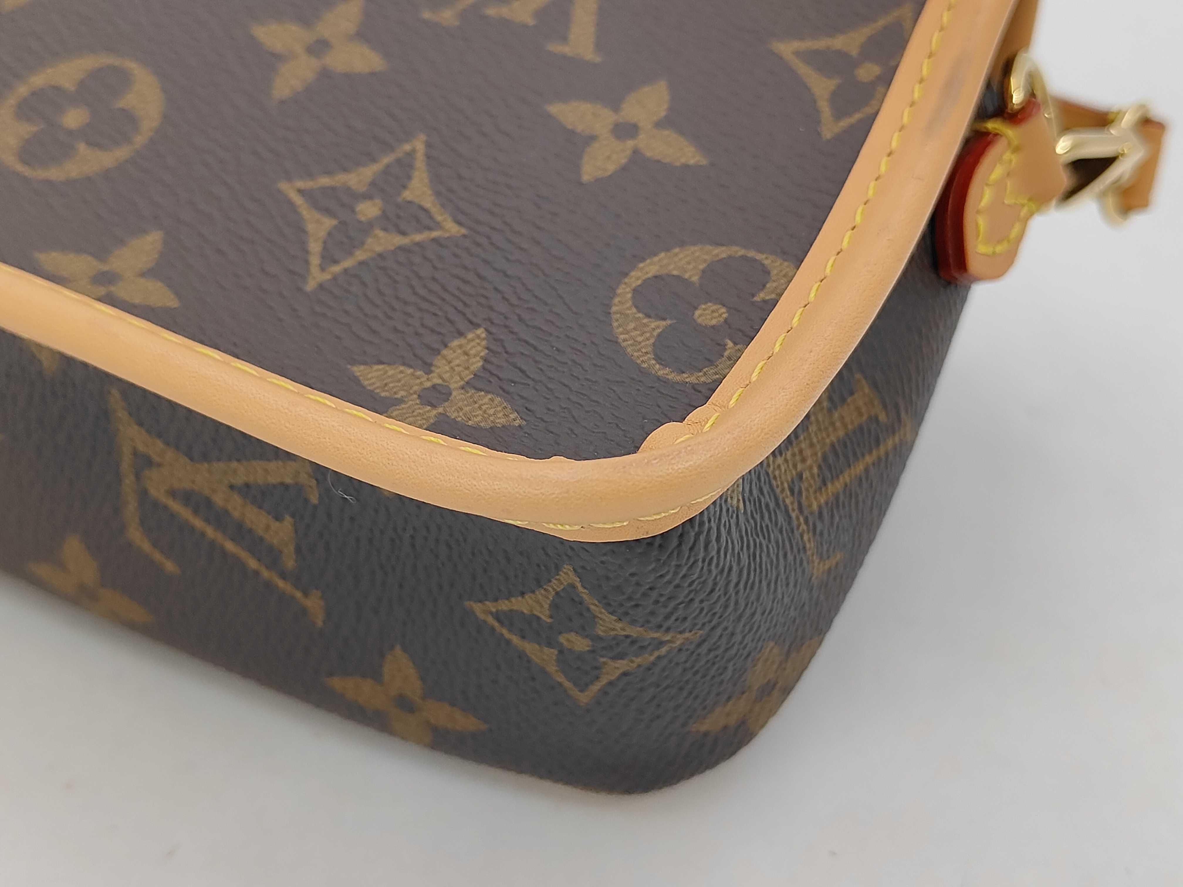 Nano Diane handbag — view 3