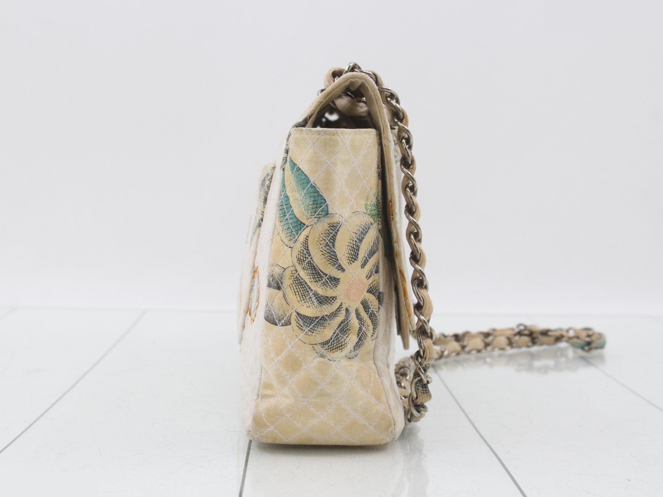 Matelassé Nylon Single Flap Double Chain Bag — view 4