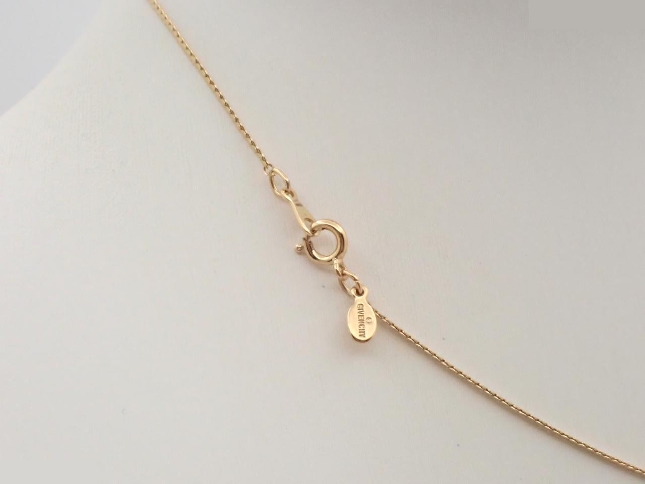Other lines: Precious metals, necklaces, pendants — view 2