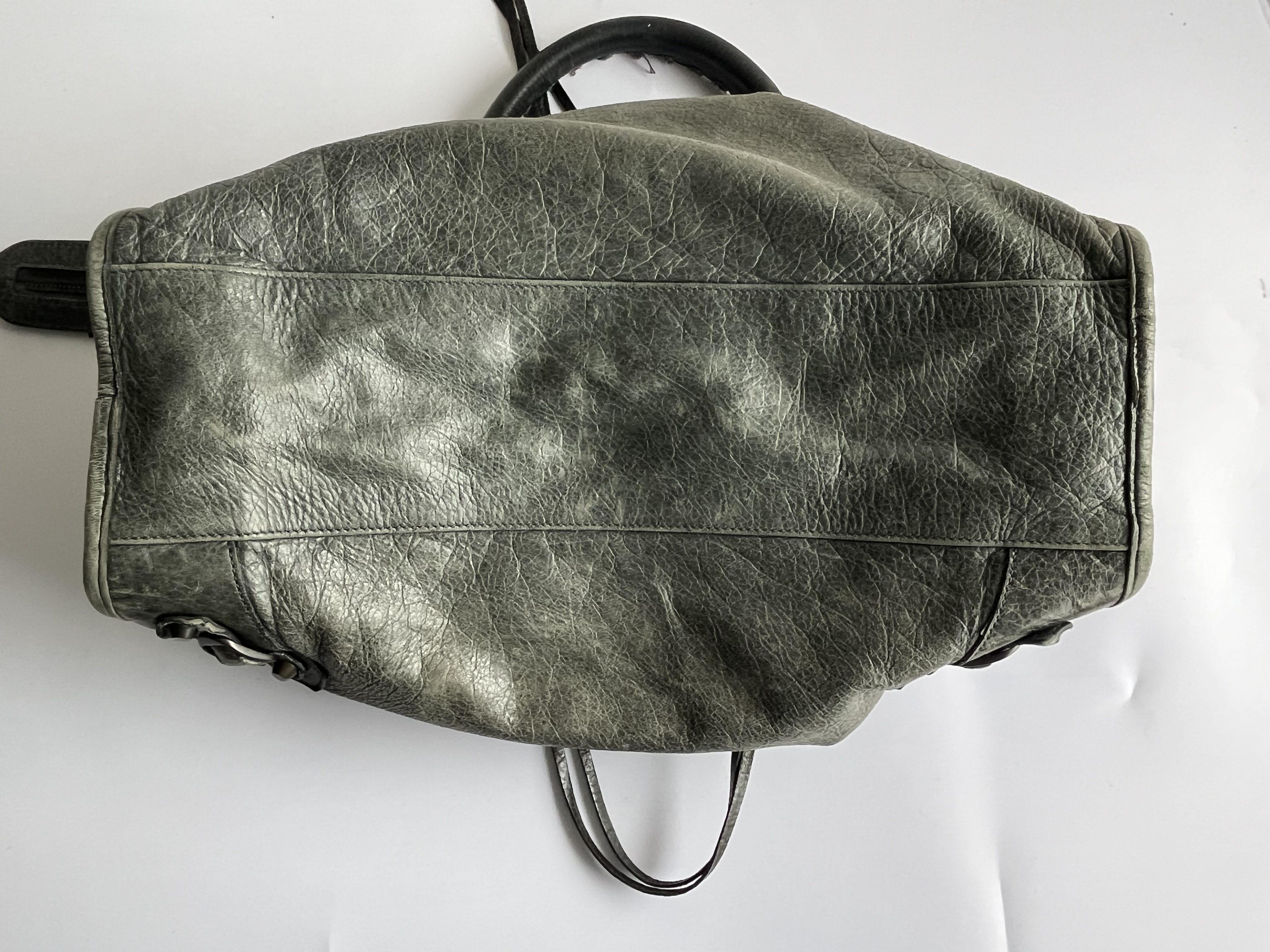 The City Olive Black Shoulder Bag — view 3