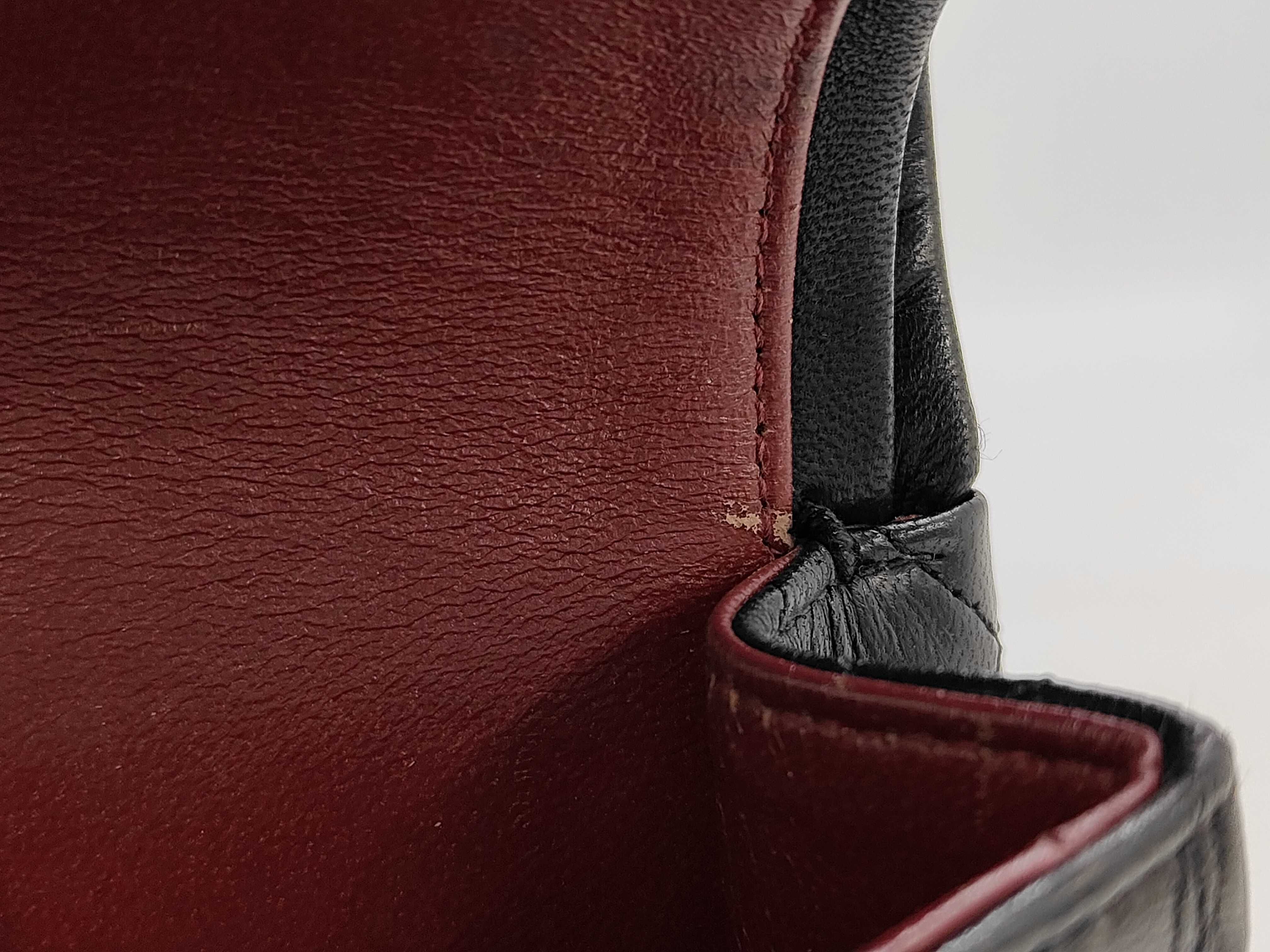 Matelassé 25 Lambskin Double Flap Double Chain Shoulder Bag — view 12
