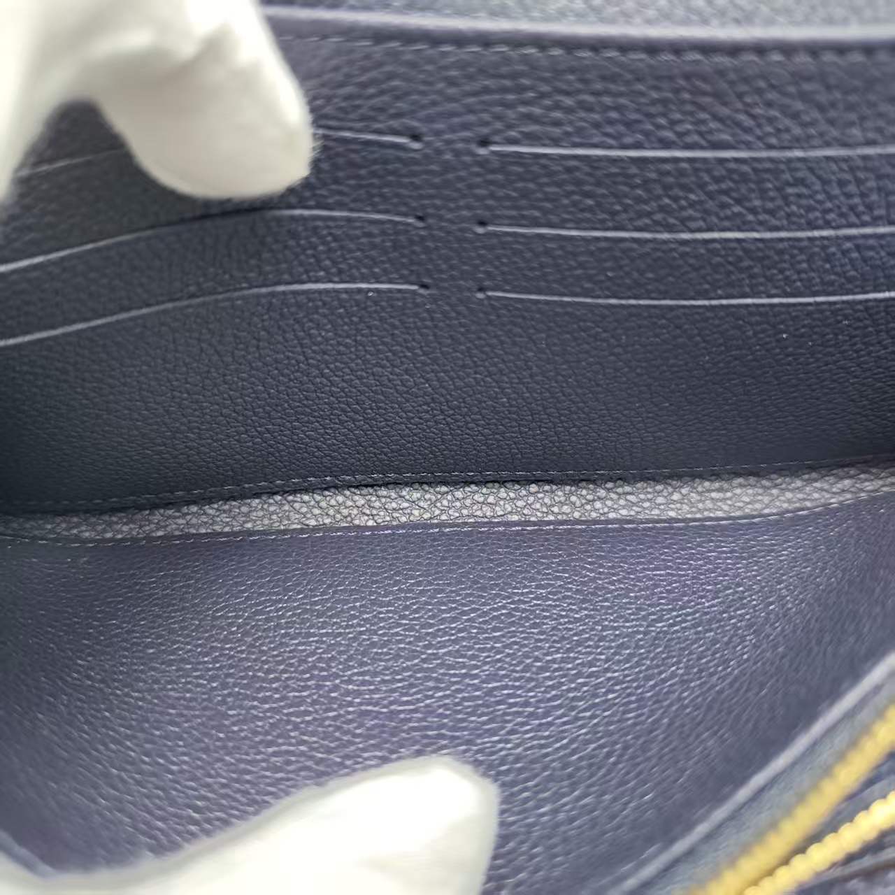 【*Shipped from: China*】LOUIS VUITTON Leather Wallet — view 8