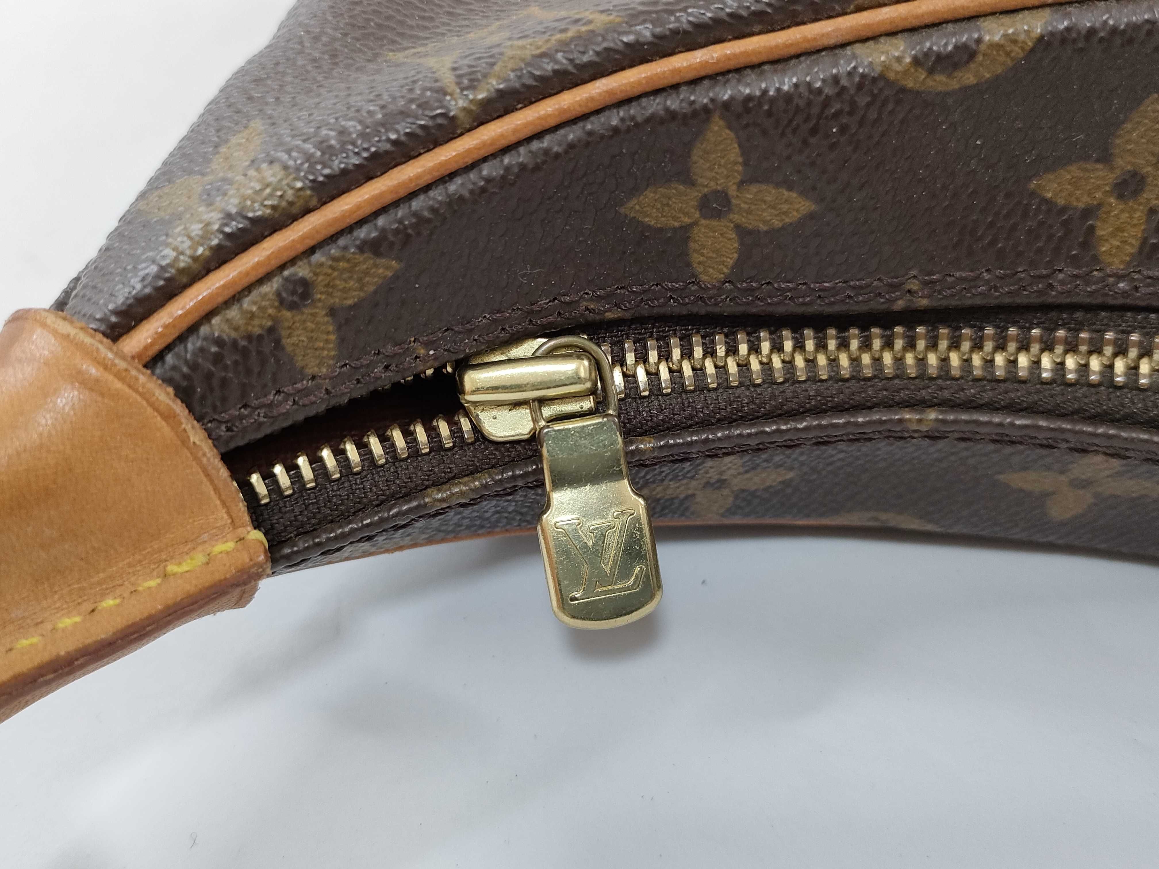 Monogram Louis Vuitton Boulogne Shoulder Bag — view 8