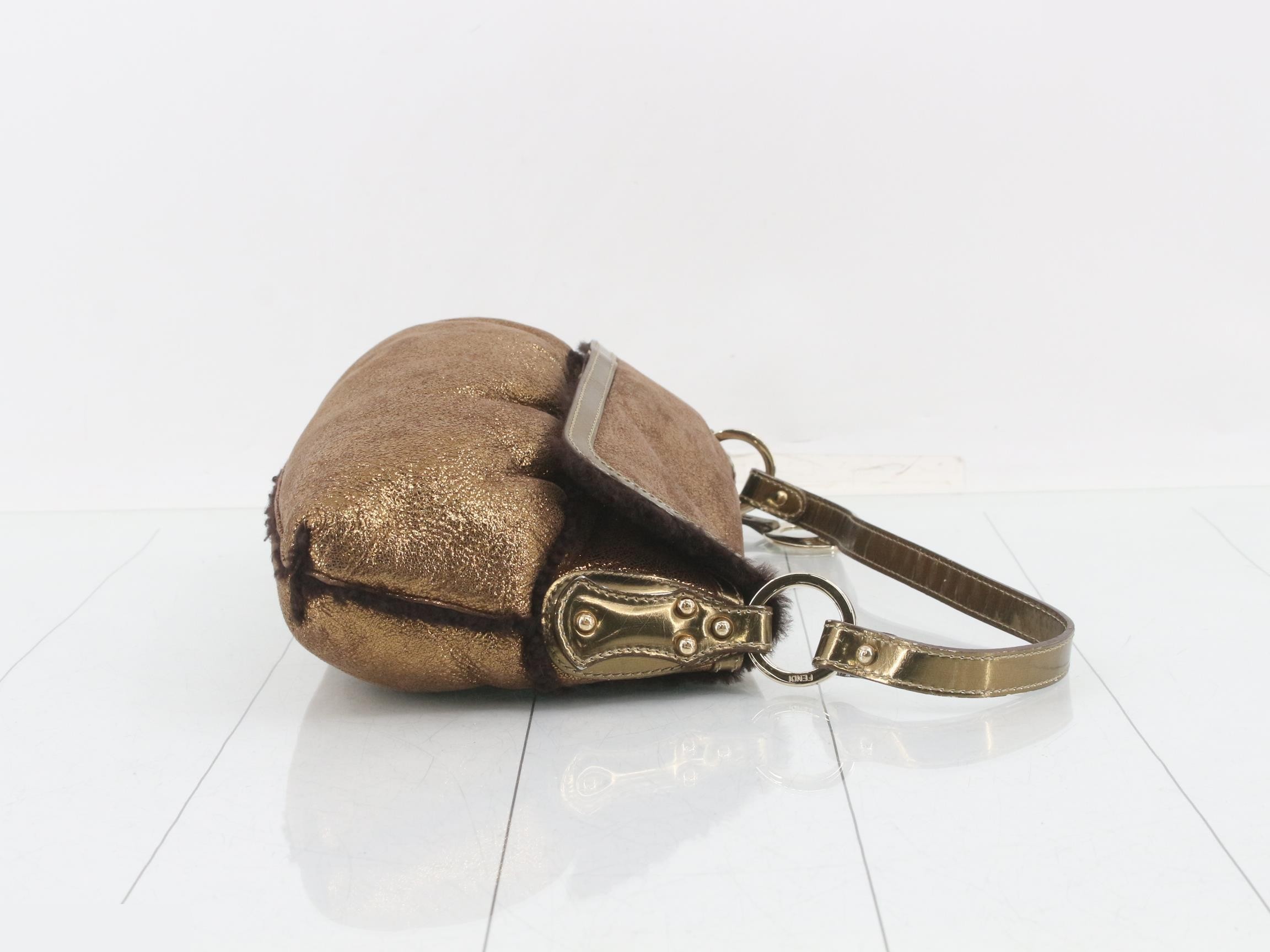 Sheepskin shoulder bag — view 3