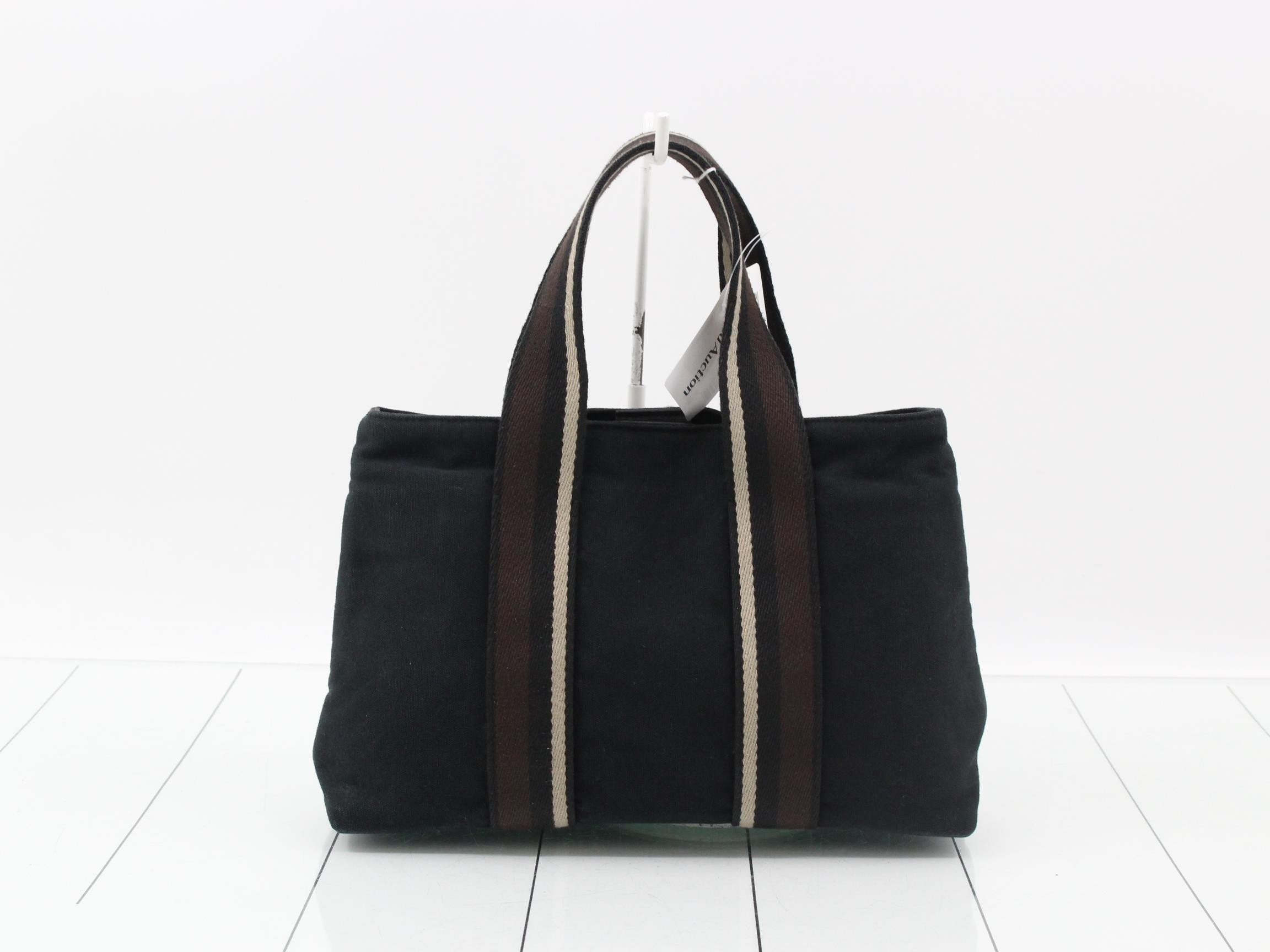 handbag — view 2
