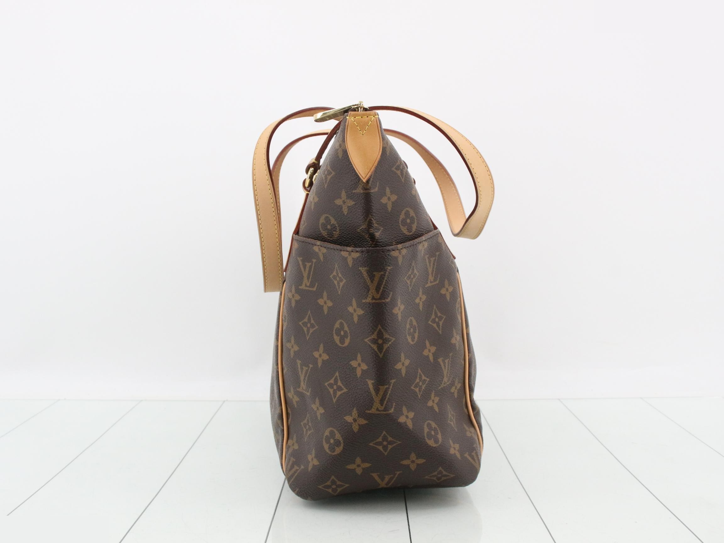 Monogram Totally MM Tote Bag — view 4