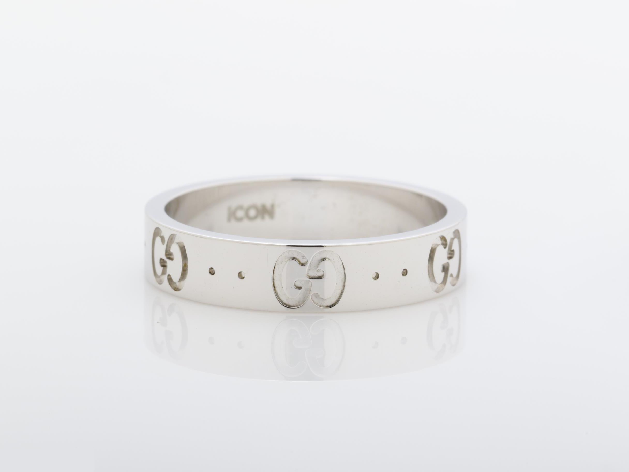 Icon (precious metal) ring, 750WG, 3.6g, size #11