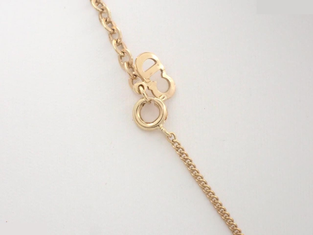 Gold necklace, neck circumference approximately 47cm — view 2