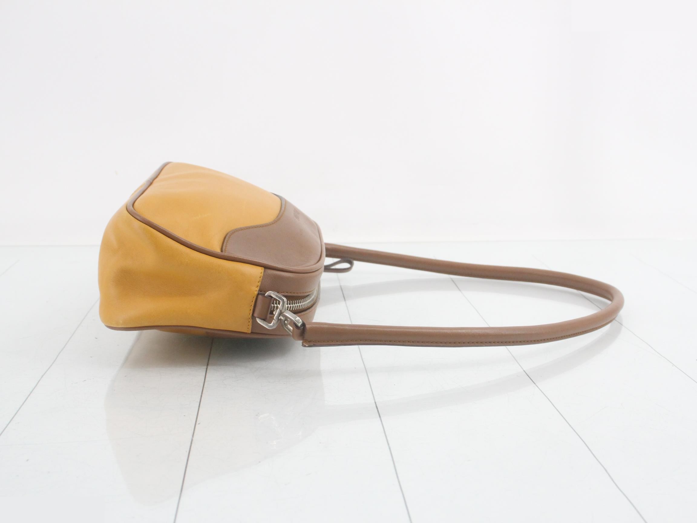 One shoulder bag yellow brown leather — view 3