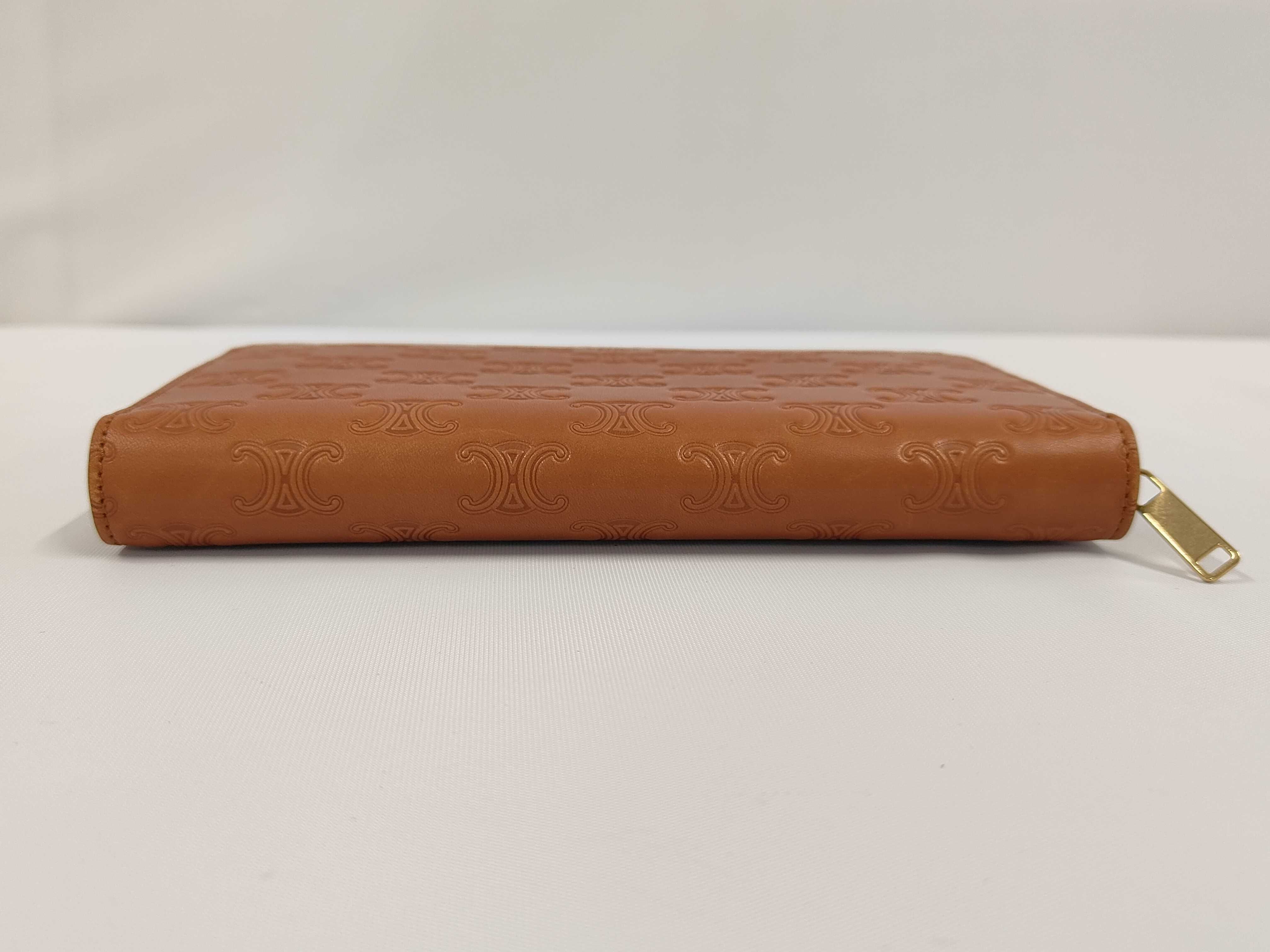 unused Triomphe wallet — view 3