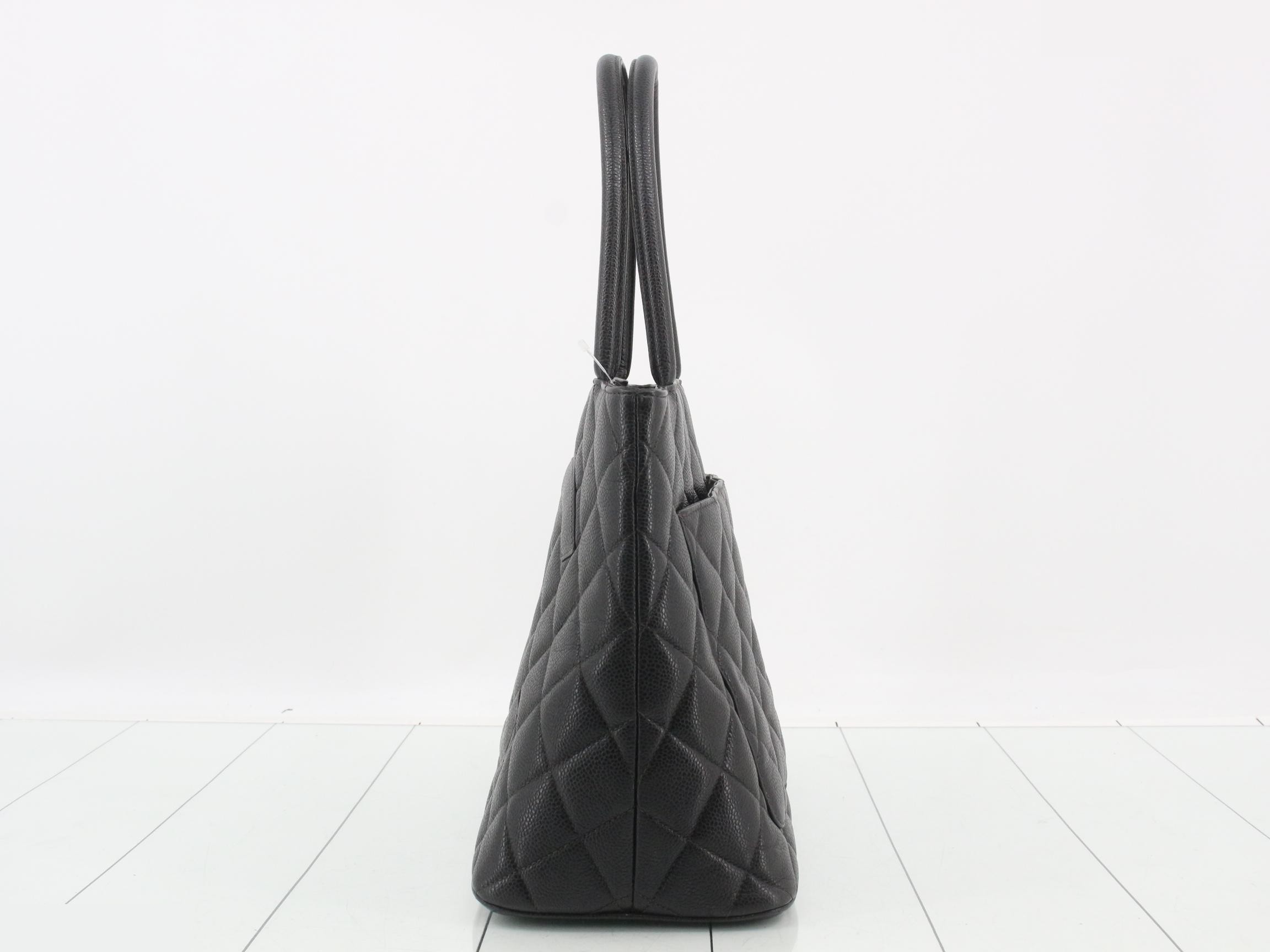 Reissue tote bag, item number 6 — view 3