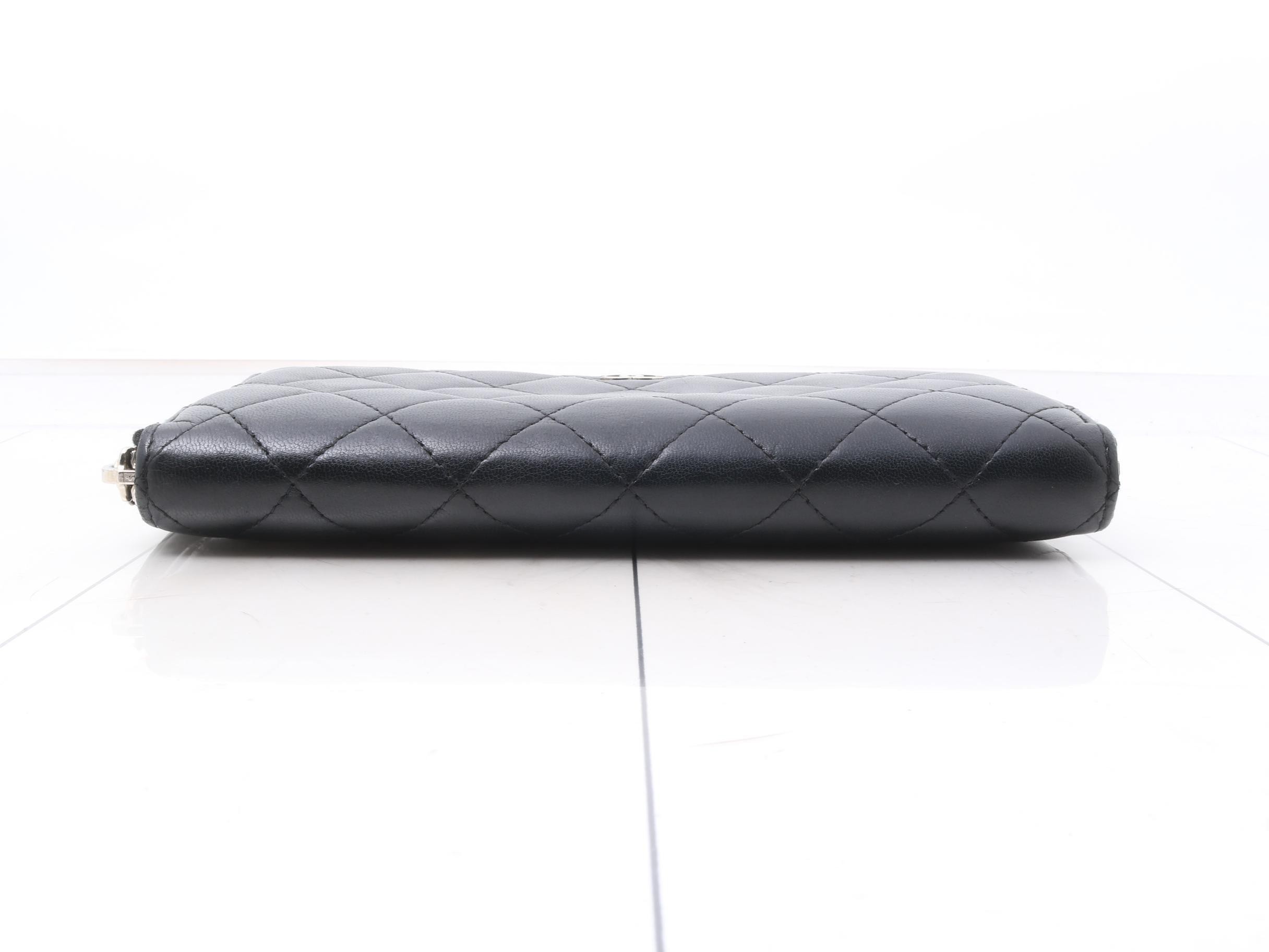 Matelassé lambskin long wallet, with sticker. — view 3