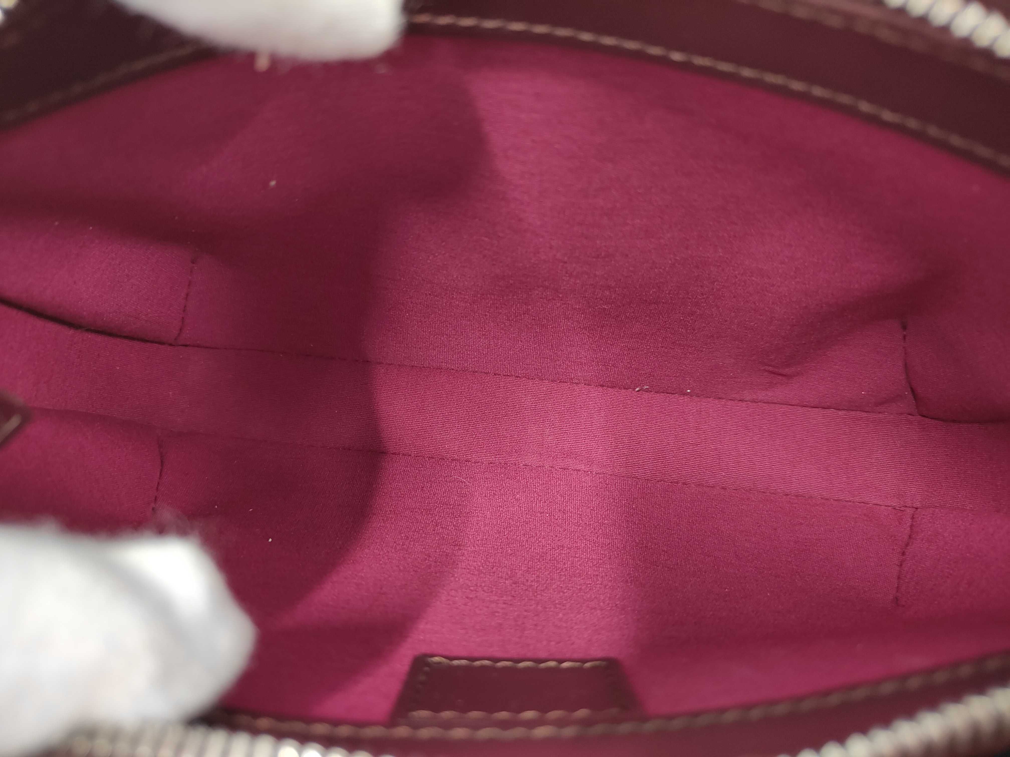 Matt Fowler M55146 Shoulder Bag — view 9