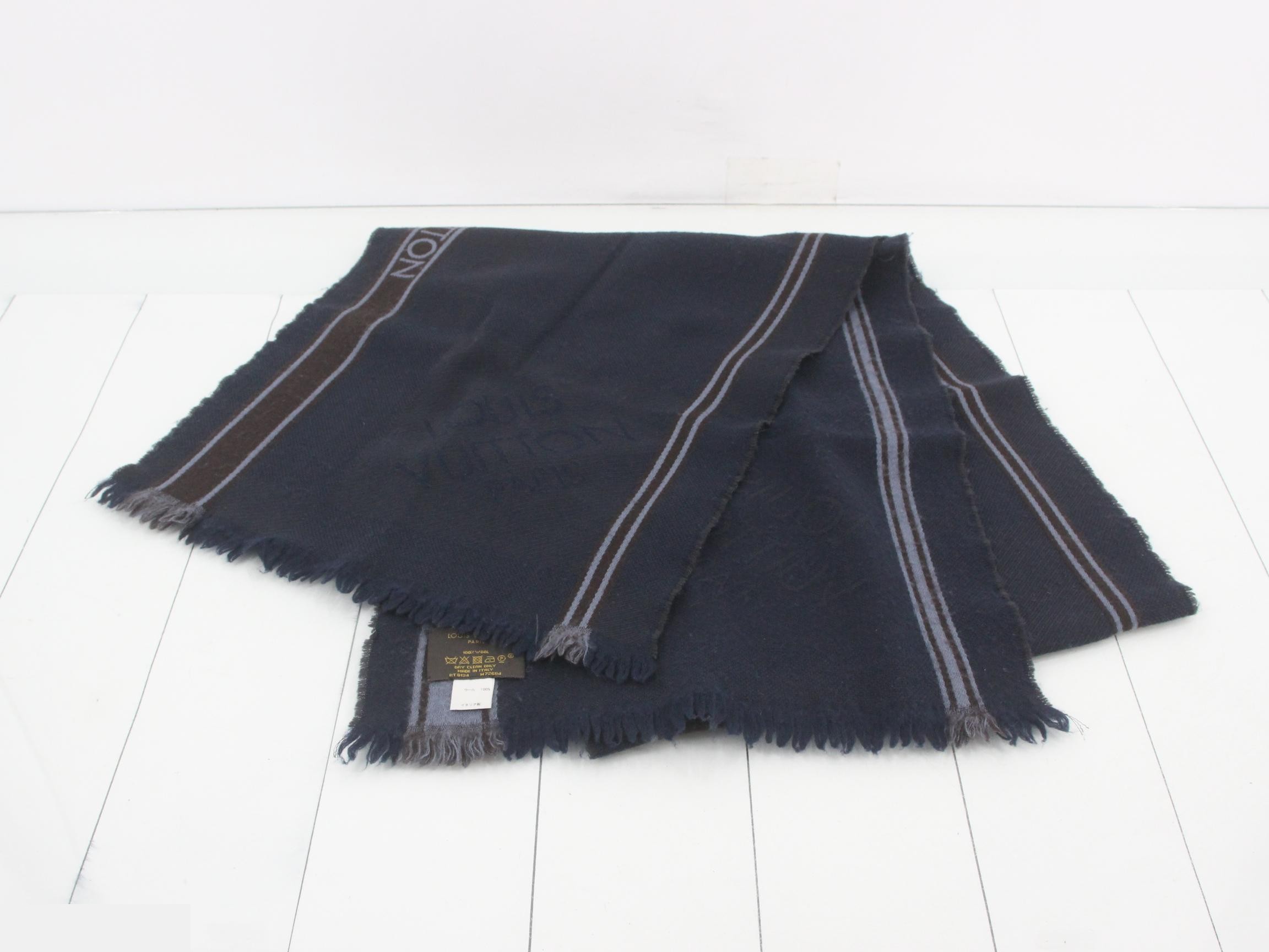 Scarf, with tag, navy — view 2