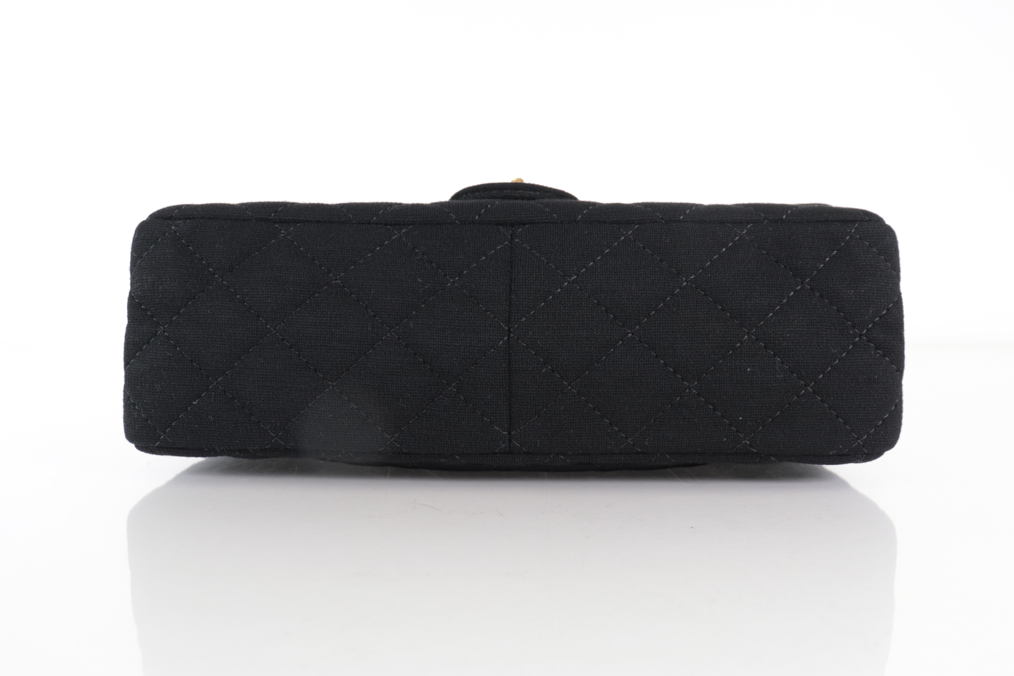 2.55 Double Flap Jersey Chain Shoulder Bag (Serial Number 17) — view 7