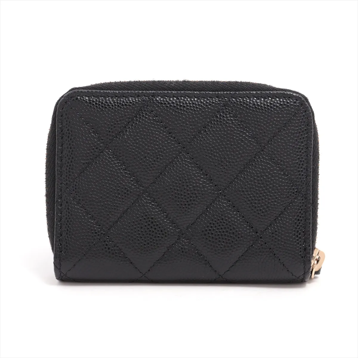 Matelassé Caviar Skin Coin Case, Black with Gold Hardware, 31709549 — view 2