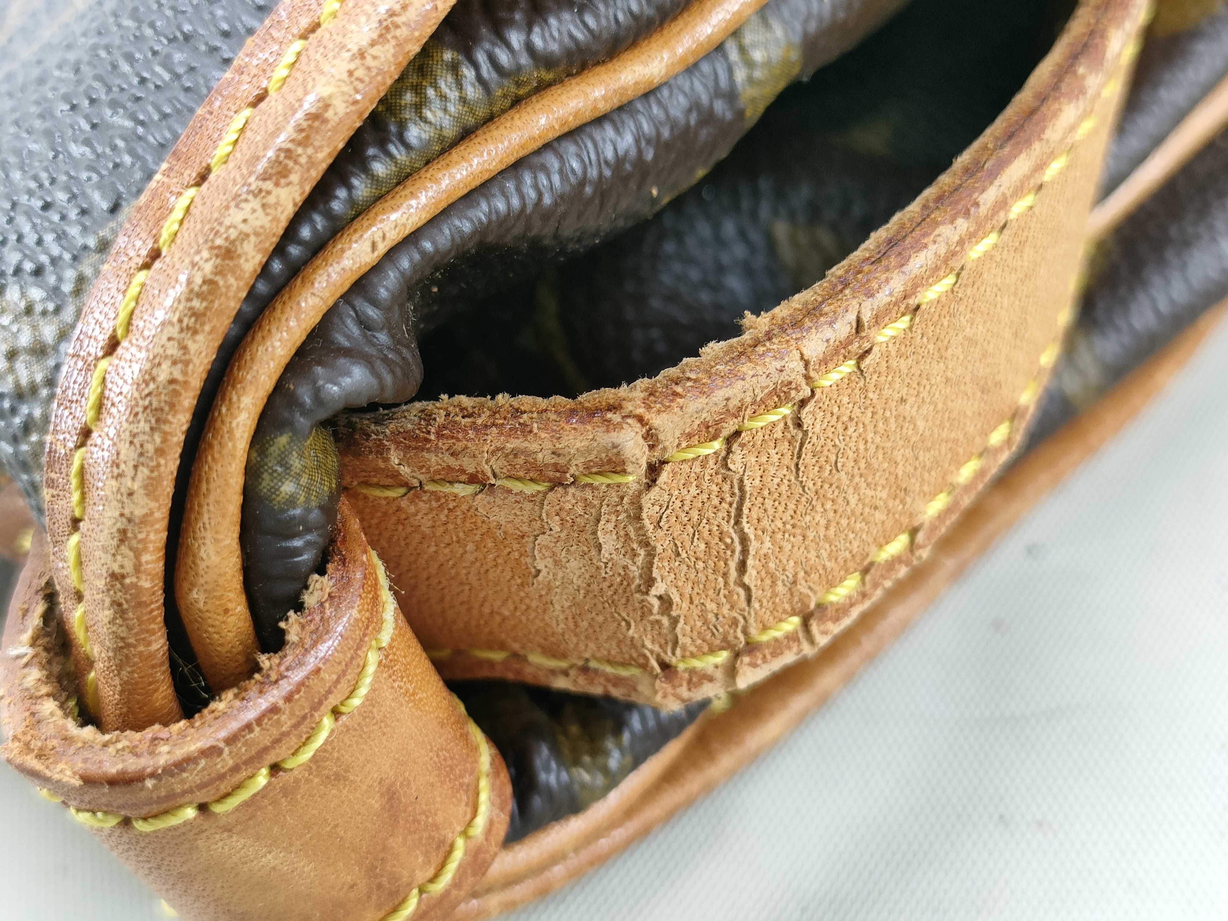 Monogram Saumur 30 Shoulder Bag Brown M42256 AR0931 Shoulder Bag — view 14