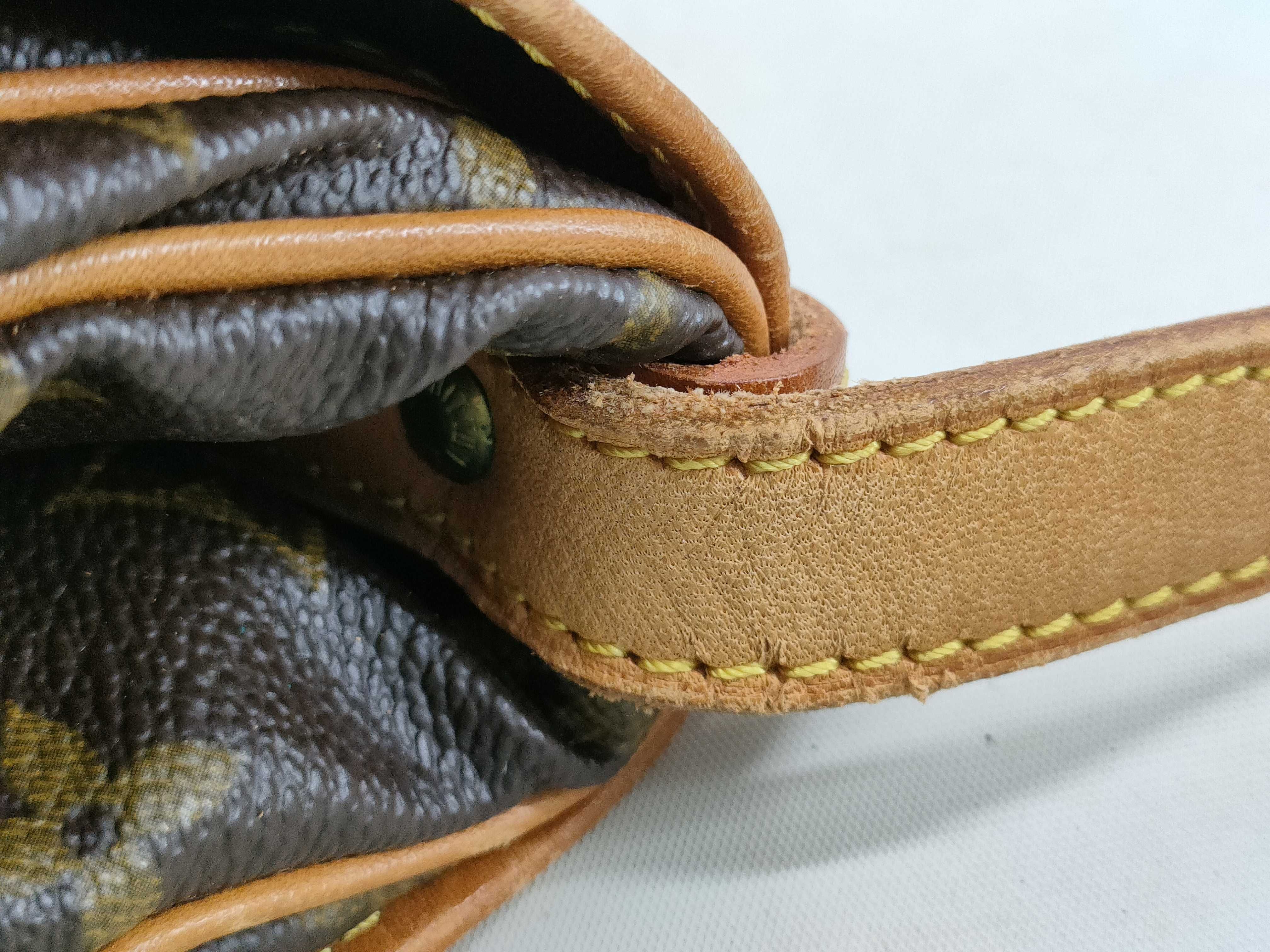 Monogram Saumur 30 Shoulder Bag Brown M42256 AR0931 Shoulder Bag — view 7