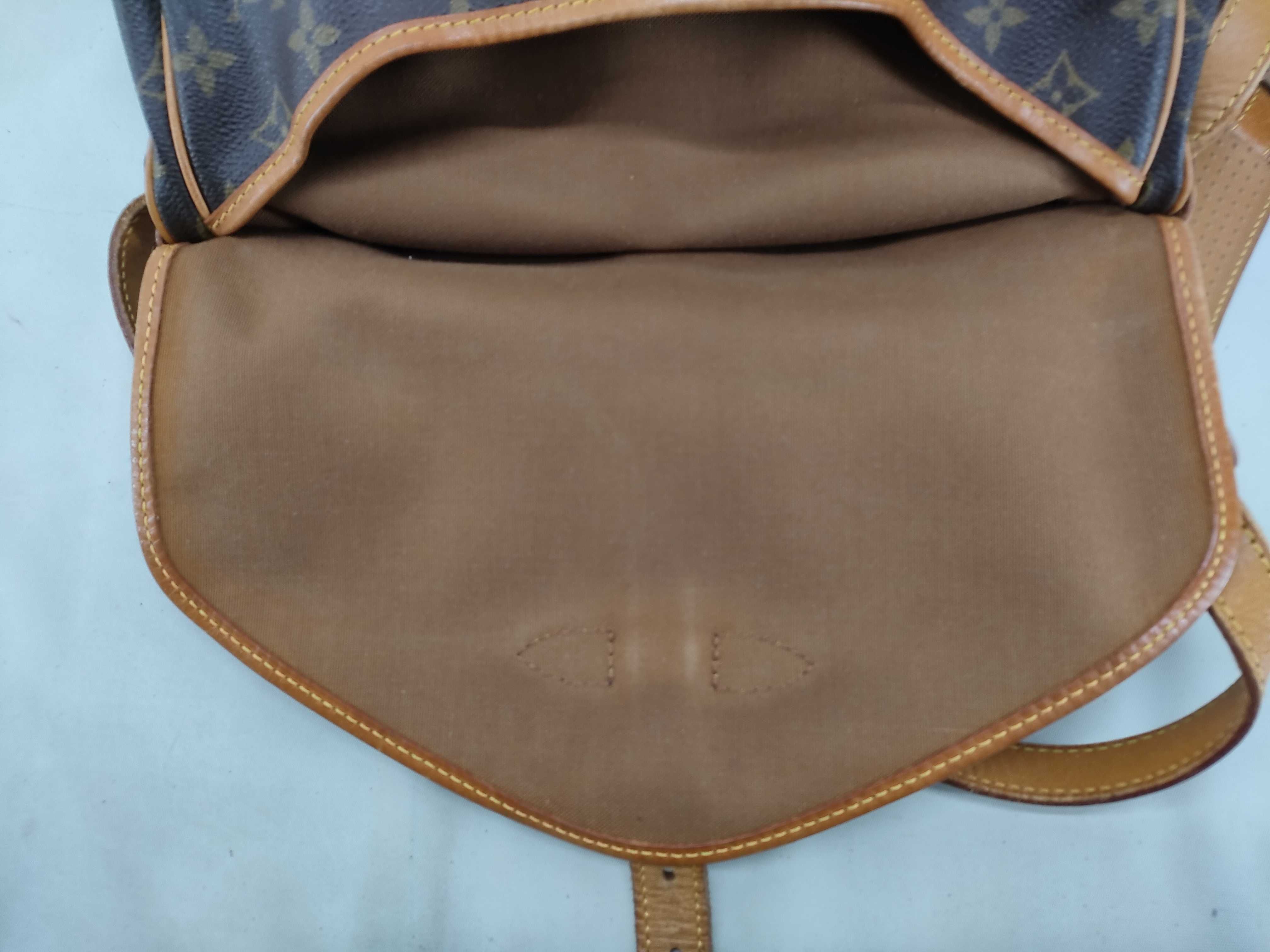 Monogram Saumur 30 Shoulder Bag Brown M42256 AR0931 Shoulder Bag — view 8