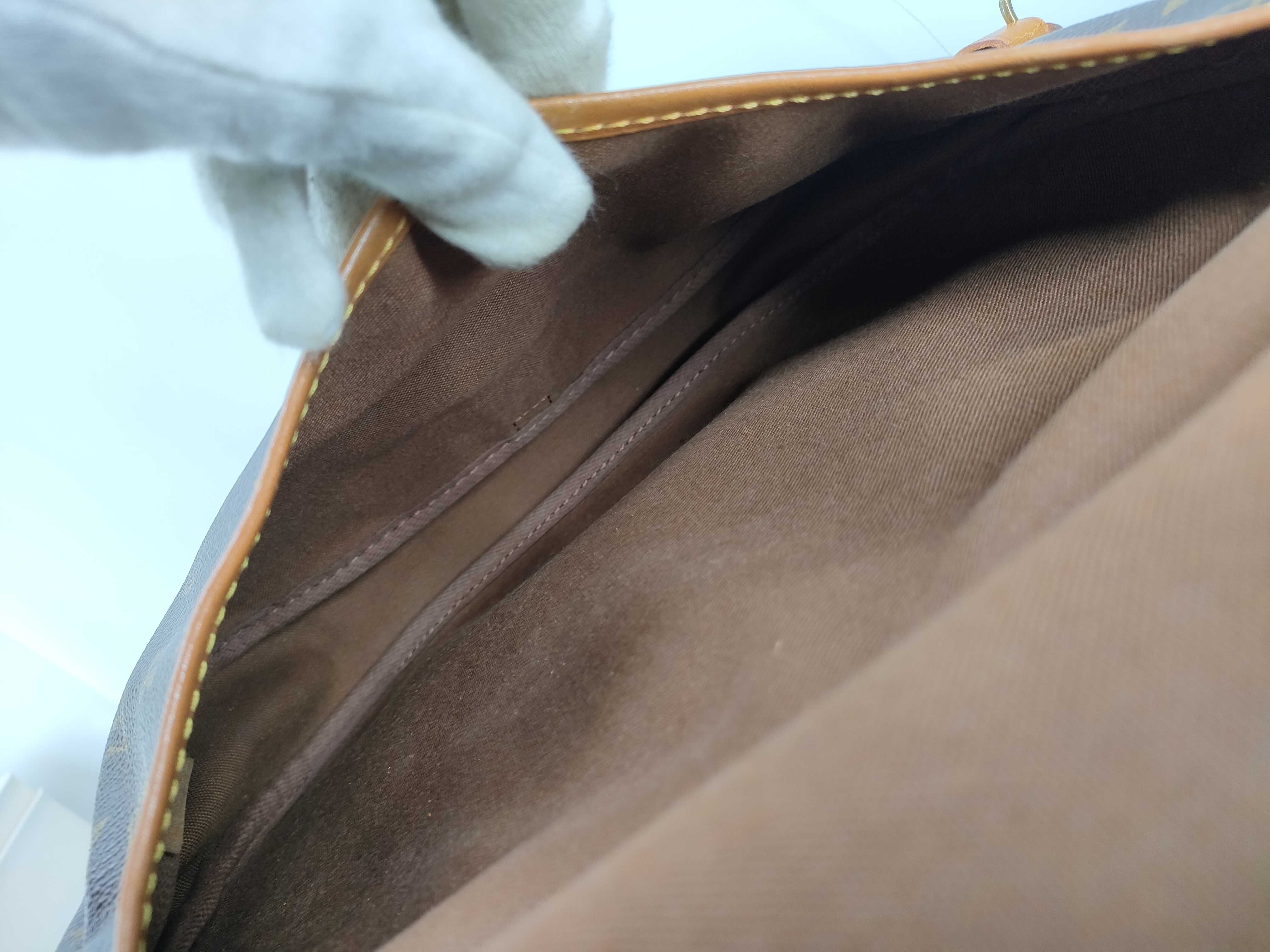 Monogram Saumur 30 Shoulder Bag Brown M42256 AR0931 Shoulder Bag — view 9